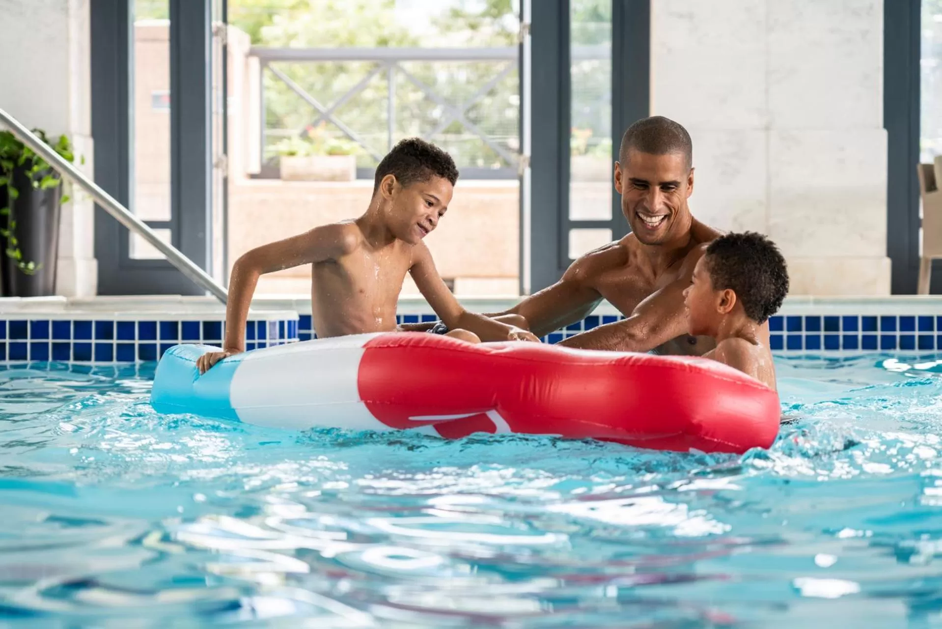 Swimming pool in Four Seasons Hotel Atlanta