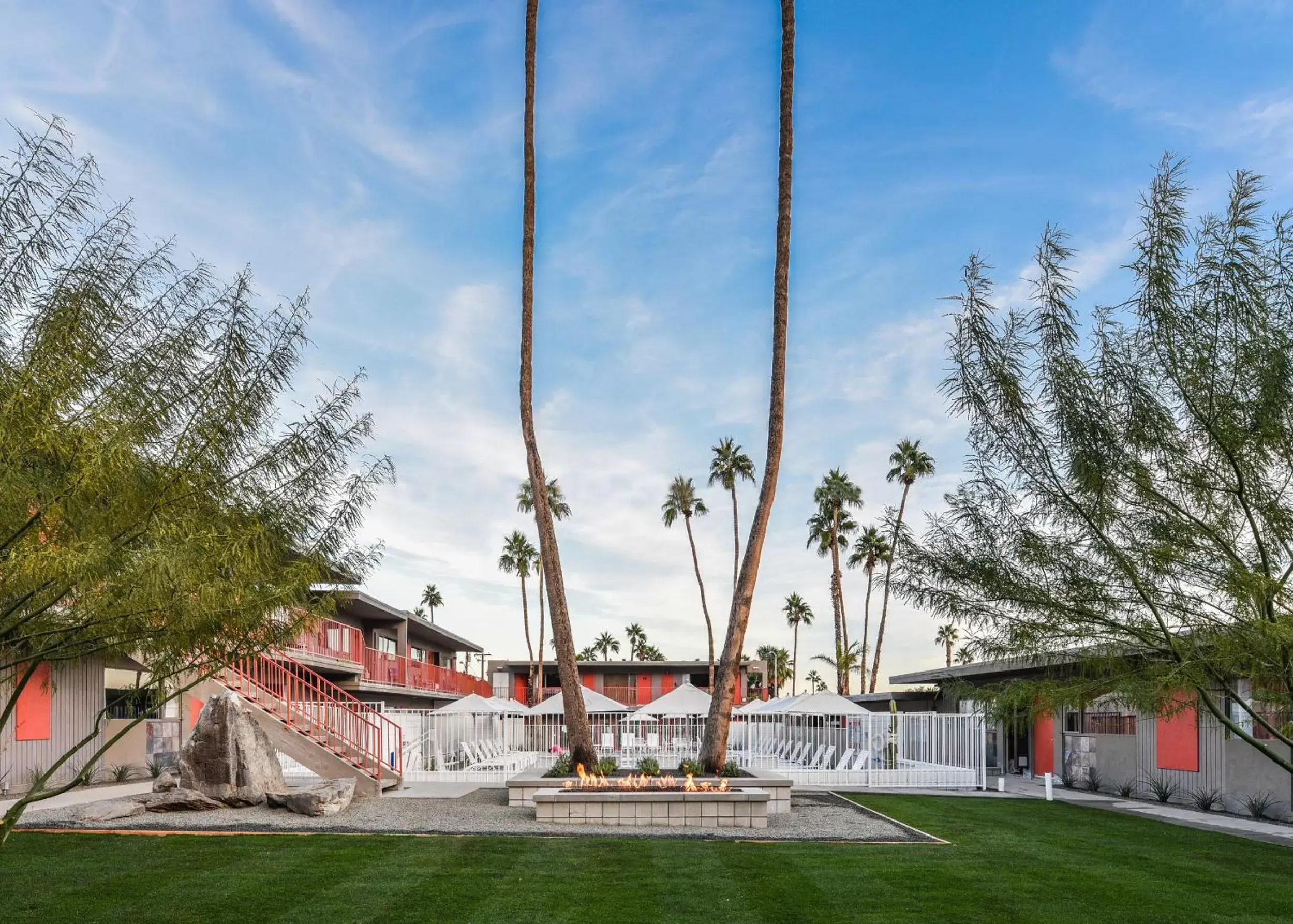 Garden, Property Building in The Skylark, a Palm Springs Hotel