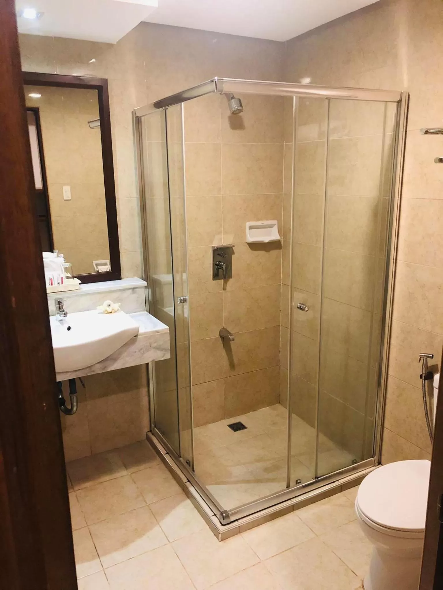 Toilet in MO2 Lagoon Coron