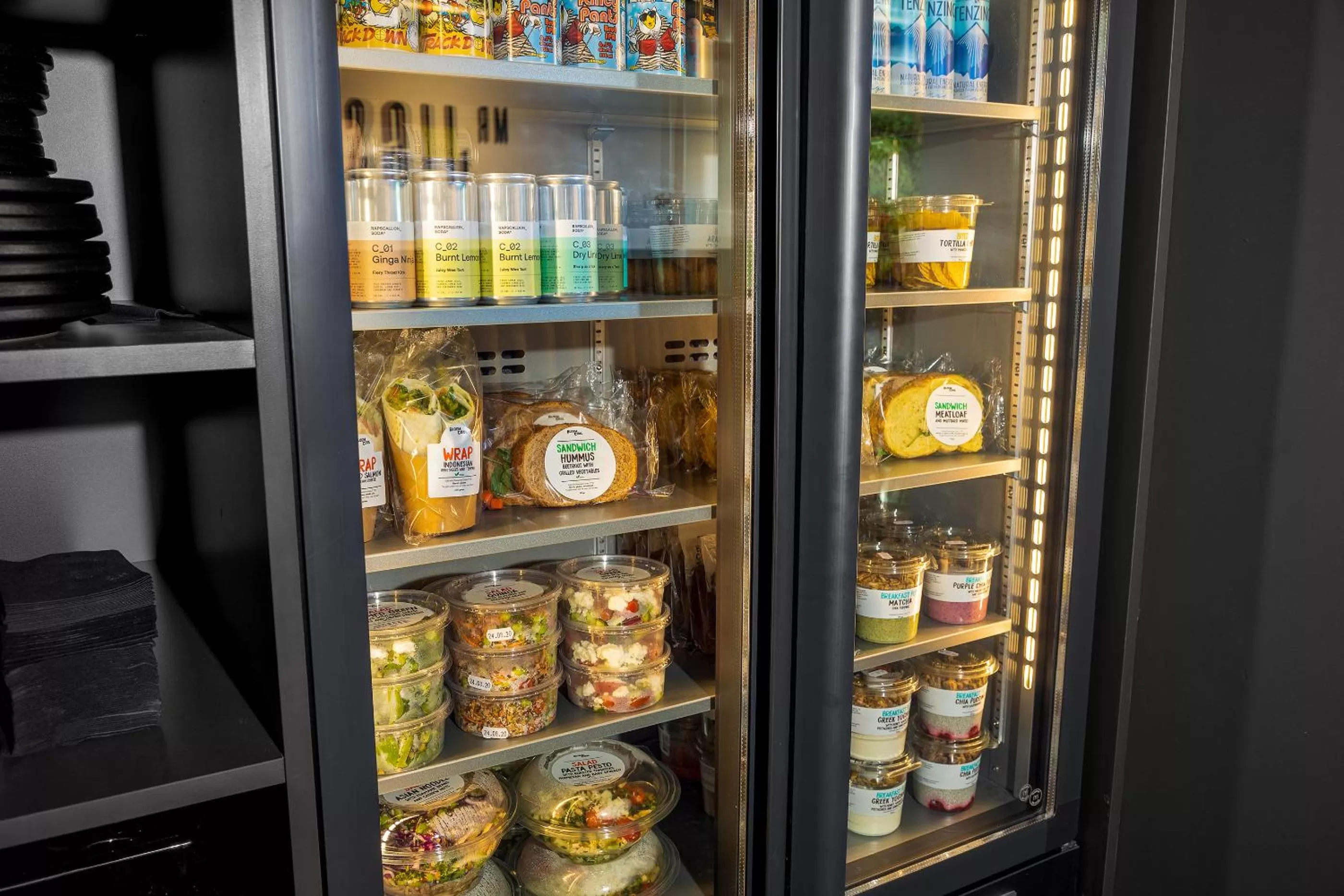 Food and drinks in Mr Jigs