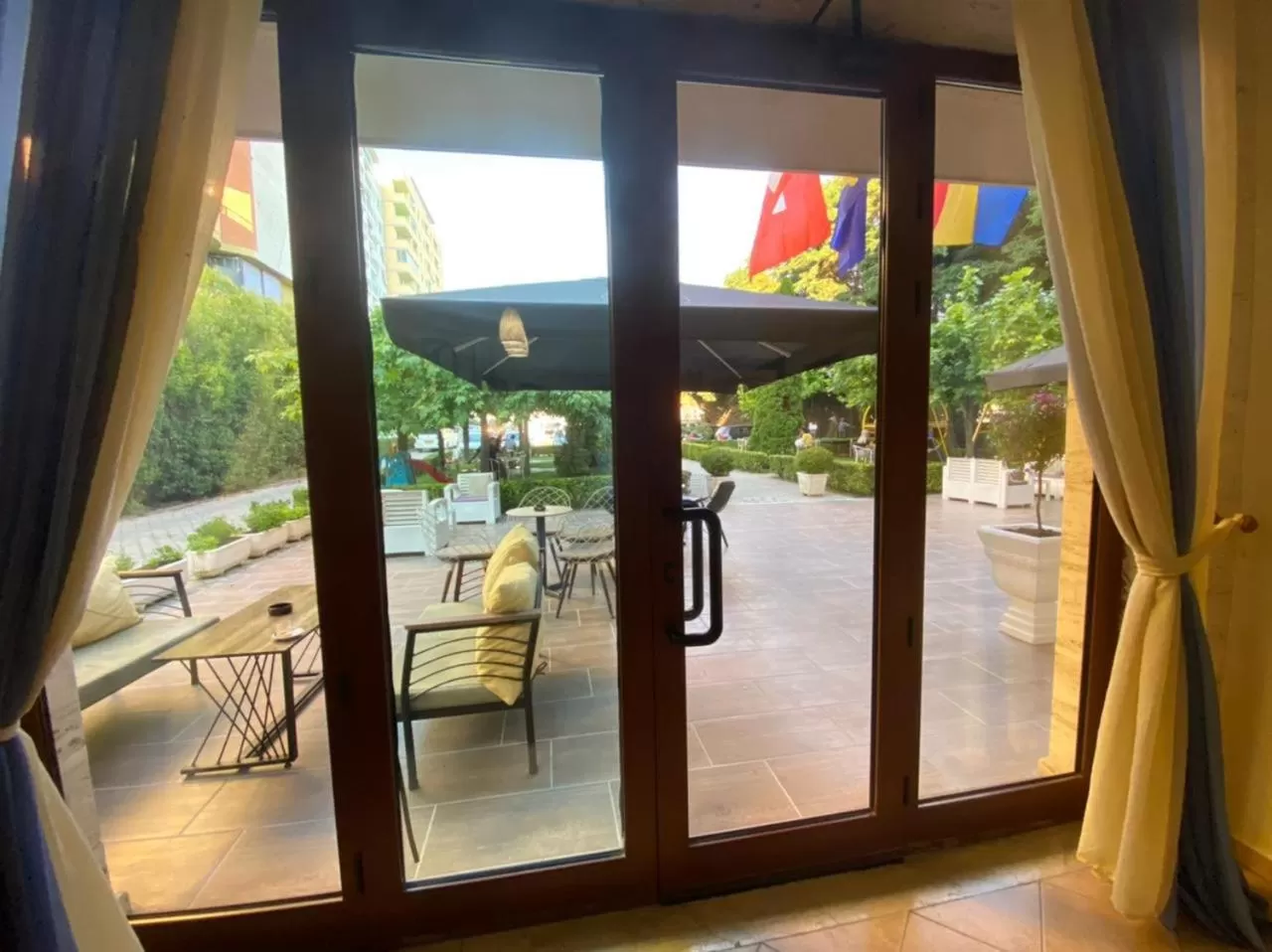 Hotel Ambasador Garden