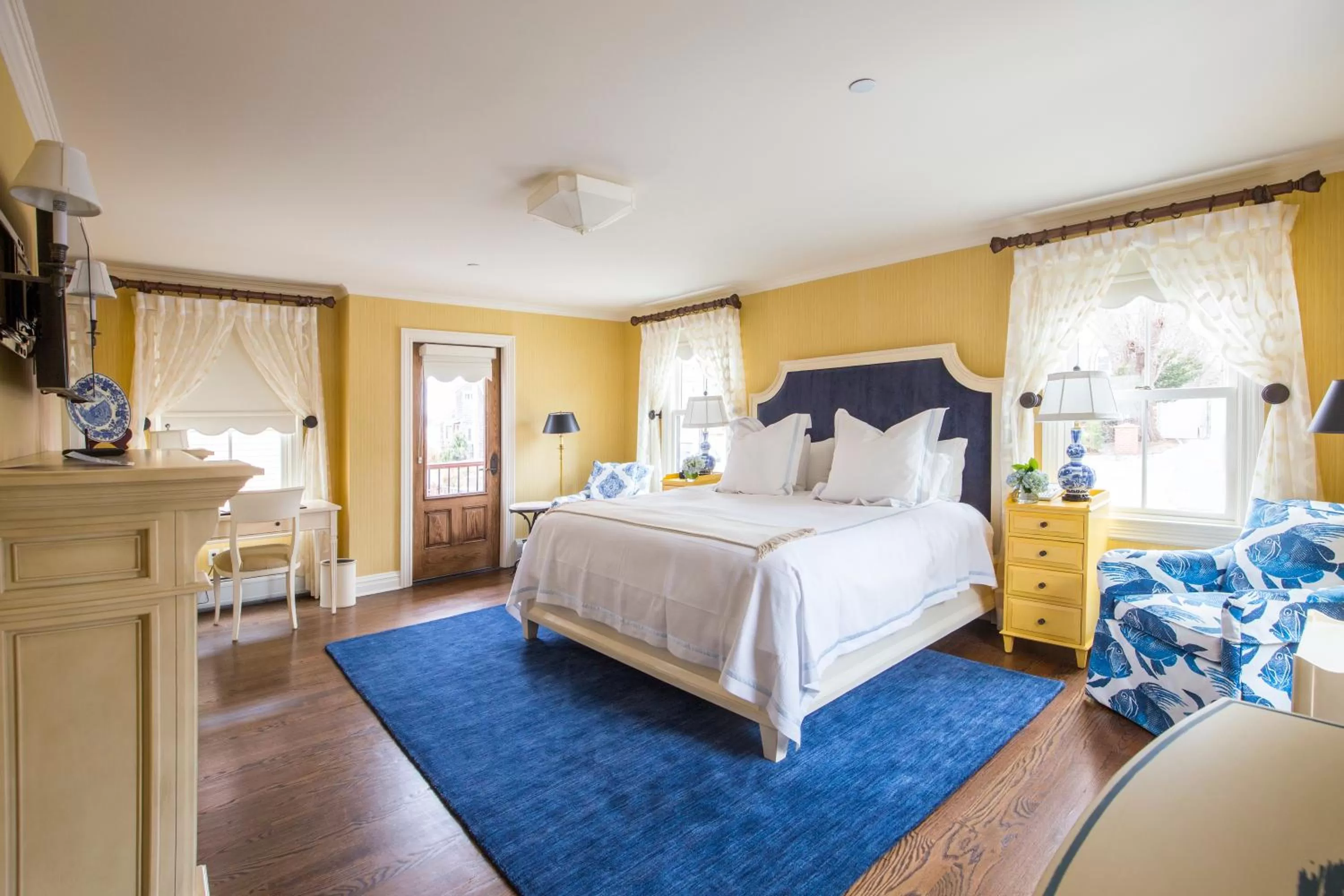 Photo of the whole room, Bed in Saybrook Point Resort & Marina