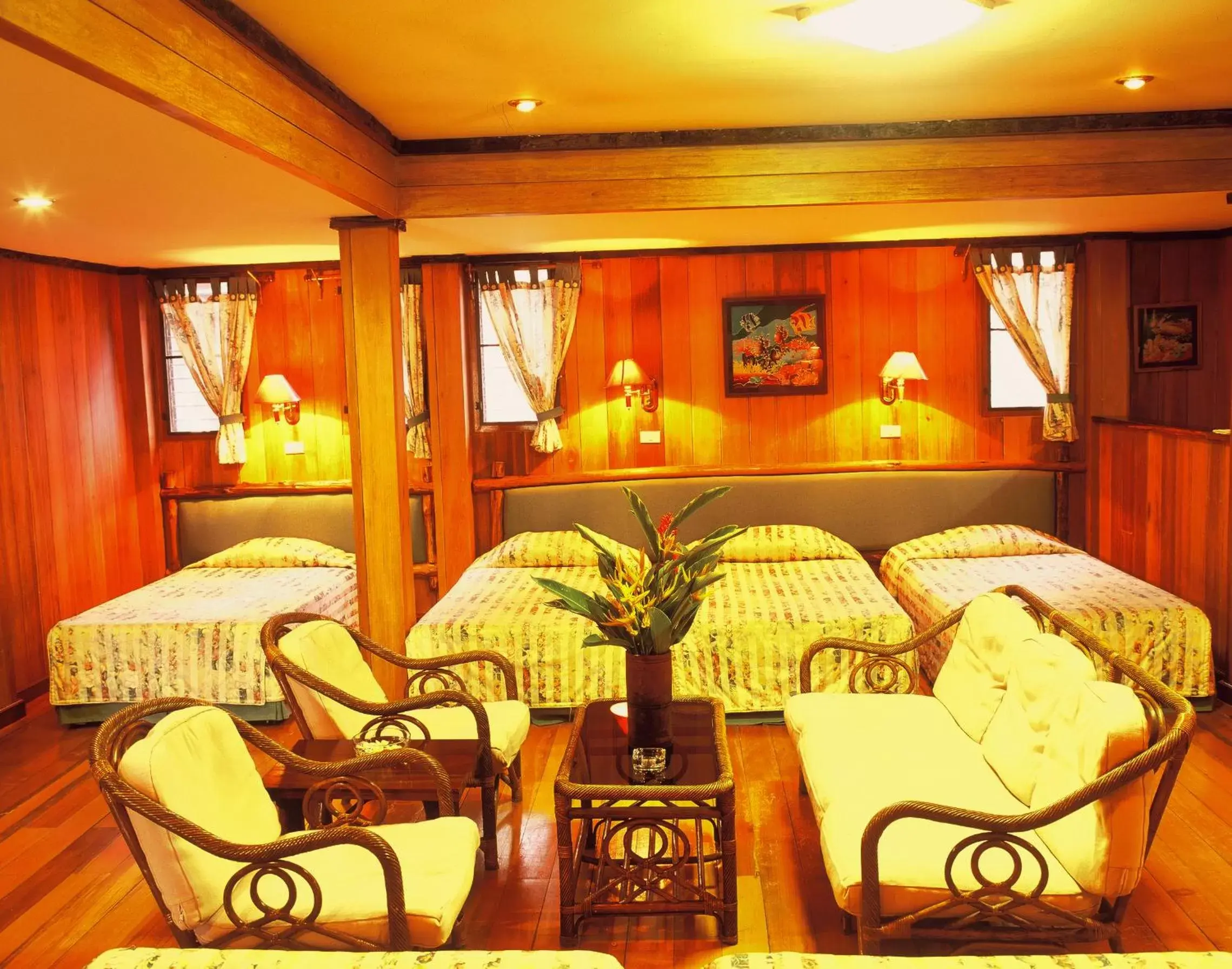 Living room, Bed in Banpu Koh Chang Resort