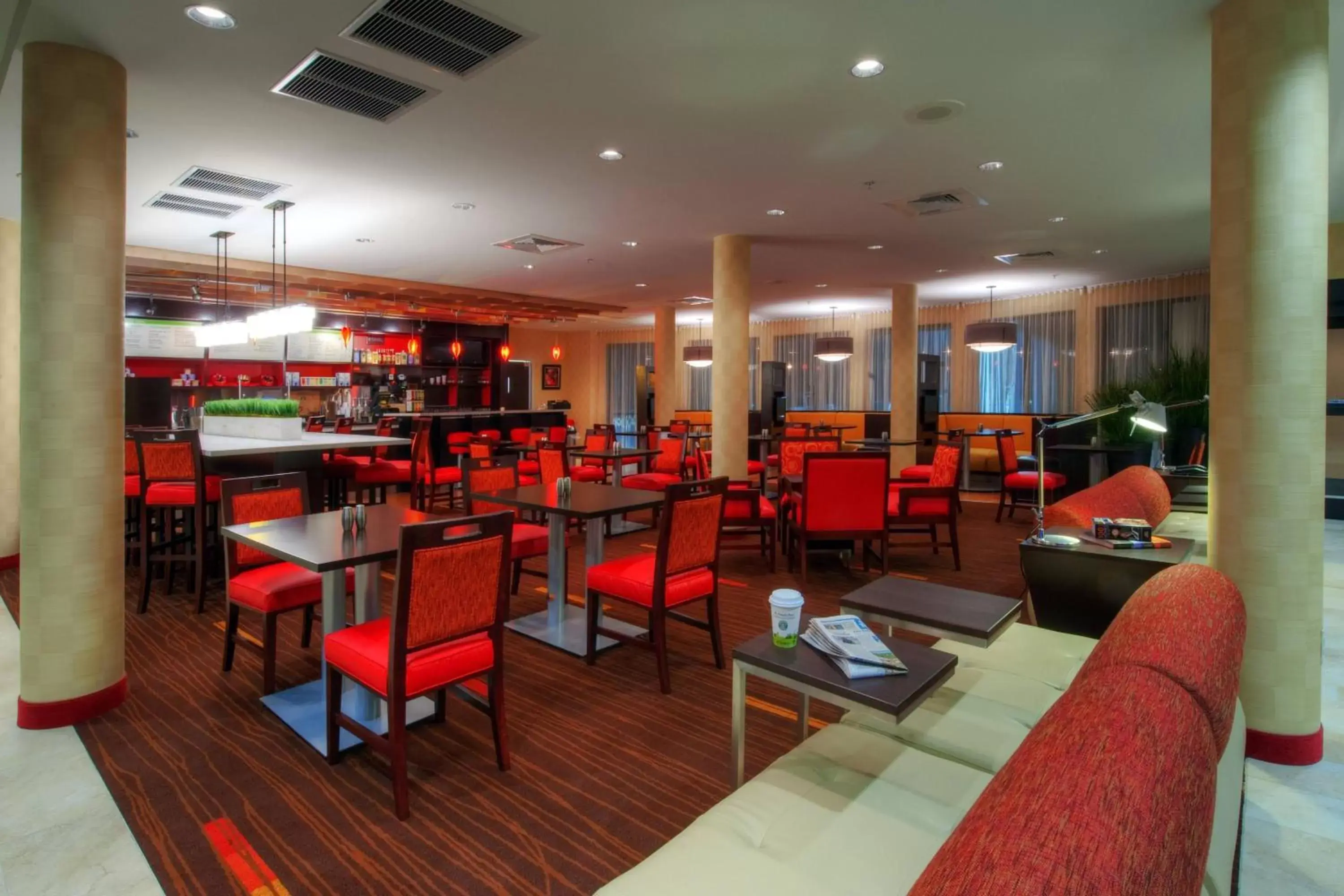 Restaurant/Places to Eat in Courtyard by Marriott Johnson City