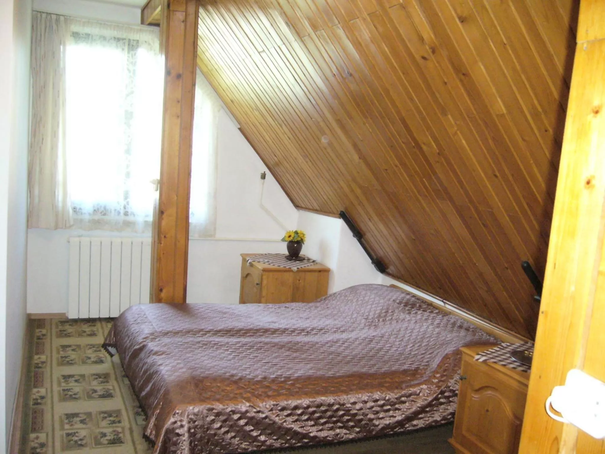 Photo of the whole room, Bed in Csaki Vendeghaz