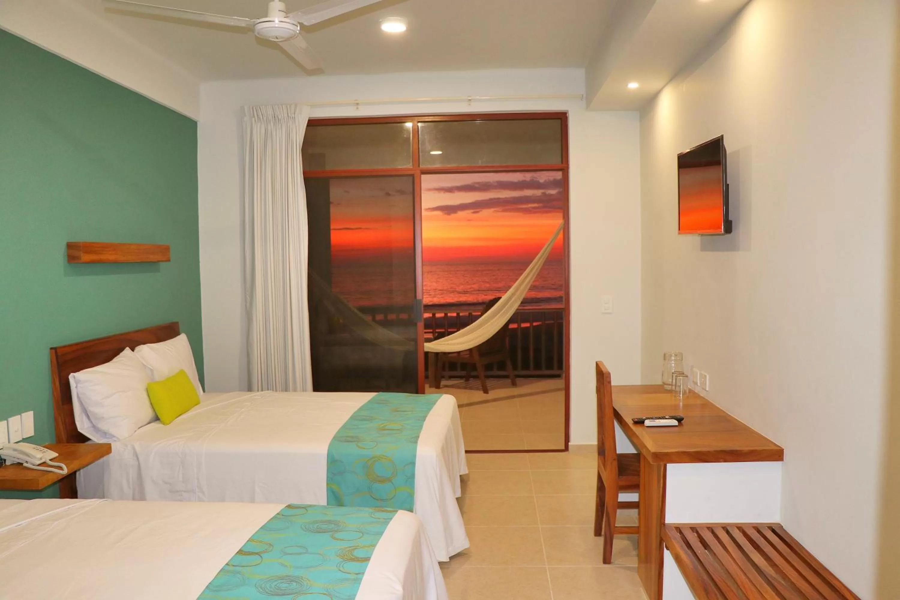 Bed in Punta Zicatela Hotel - Adults Only