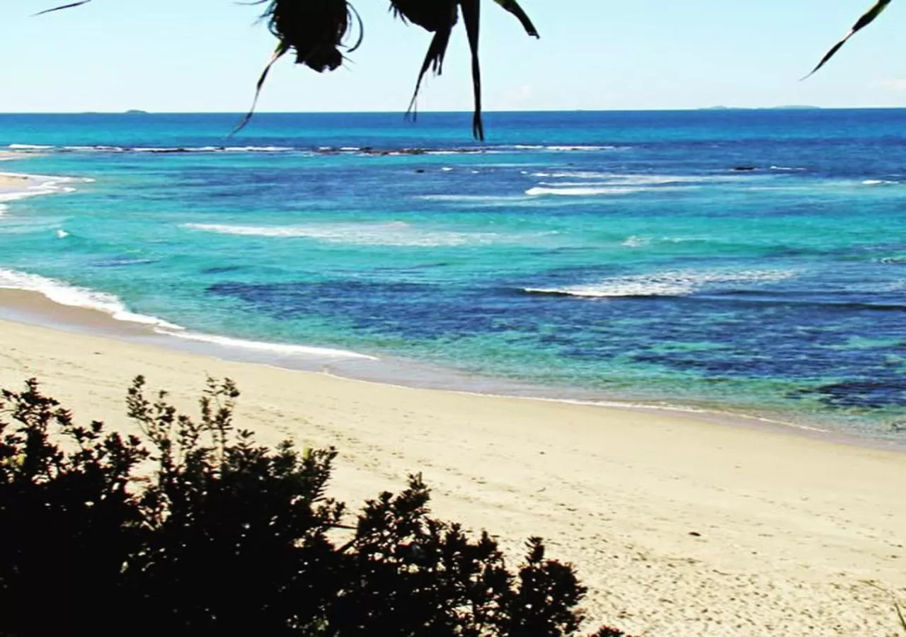 Beach in Sensom at Sapphire - Adults only B&B