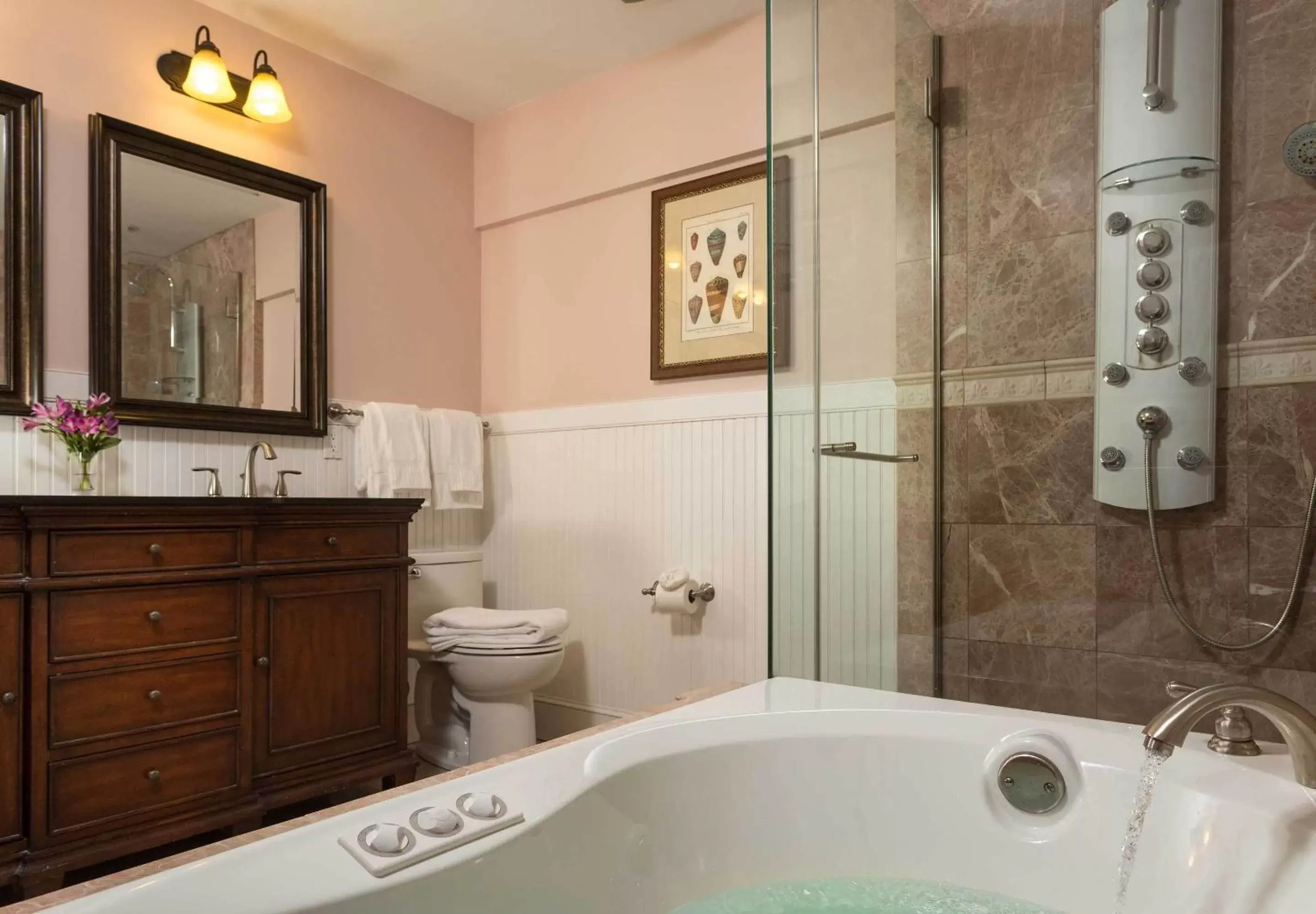 Shower, Bathroom in Grand Harbor Inn