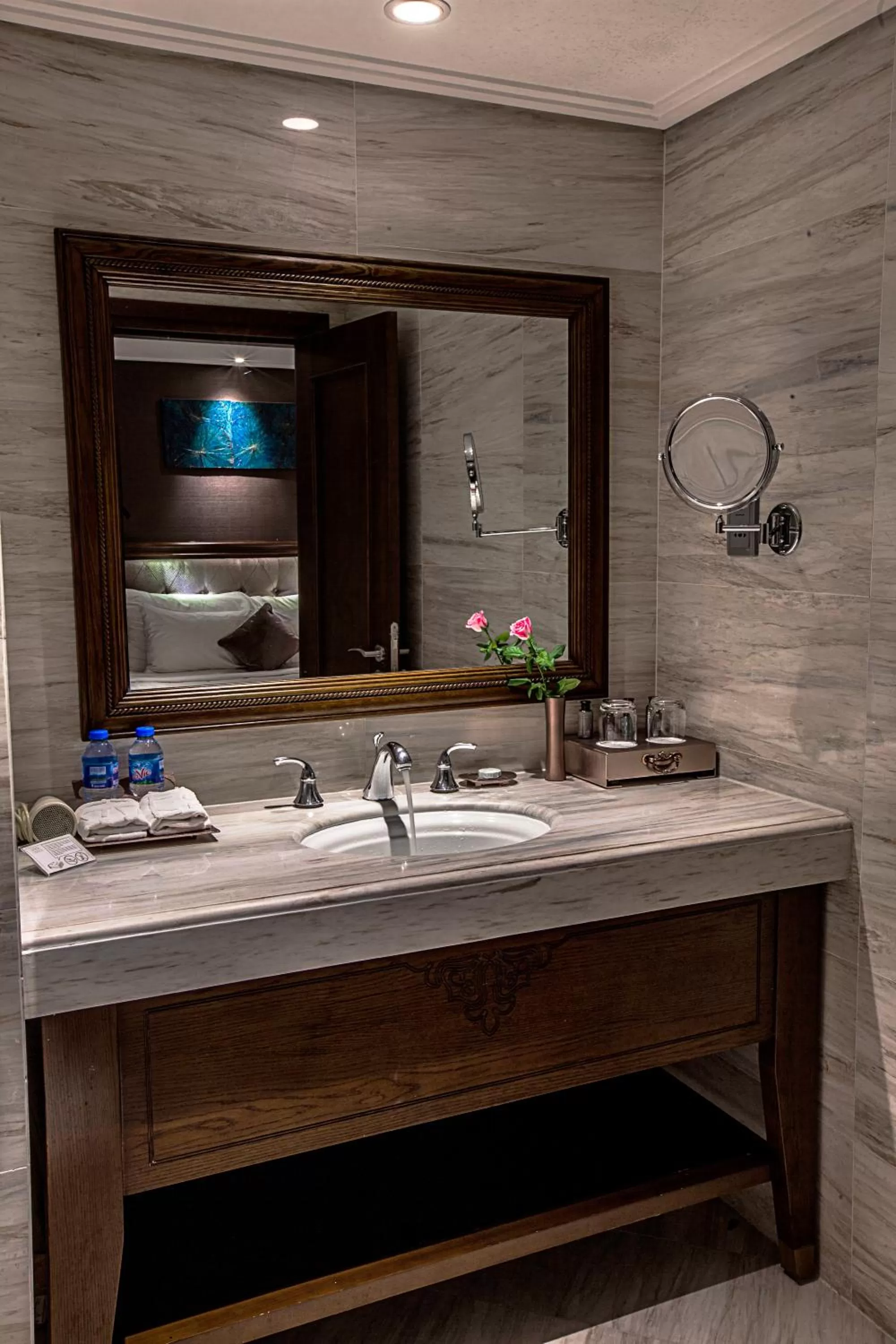 Bathroom in The Chi Boutique Hotel