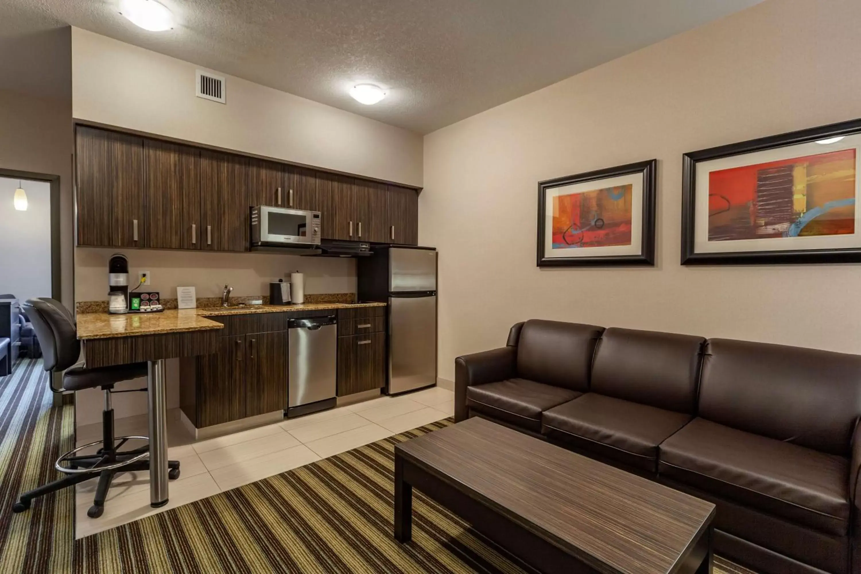 Bedroom in Best Western Plus Drayton Valley Bedroom in Best Western Plus Drayton Valley