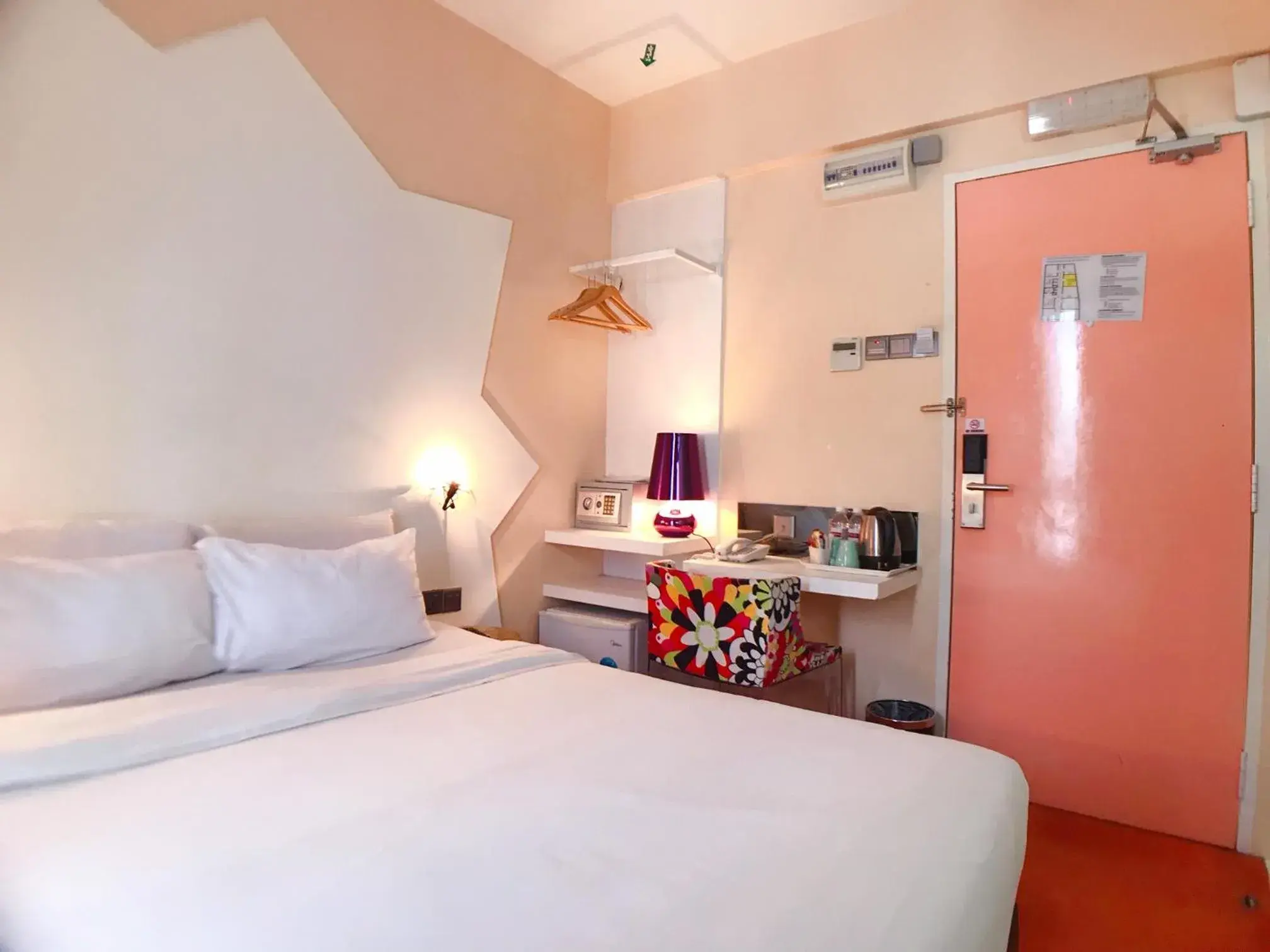 Bedroom, Bed in Melange Hotel Bukit Bintang
