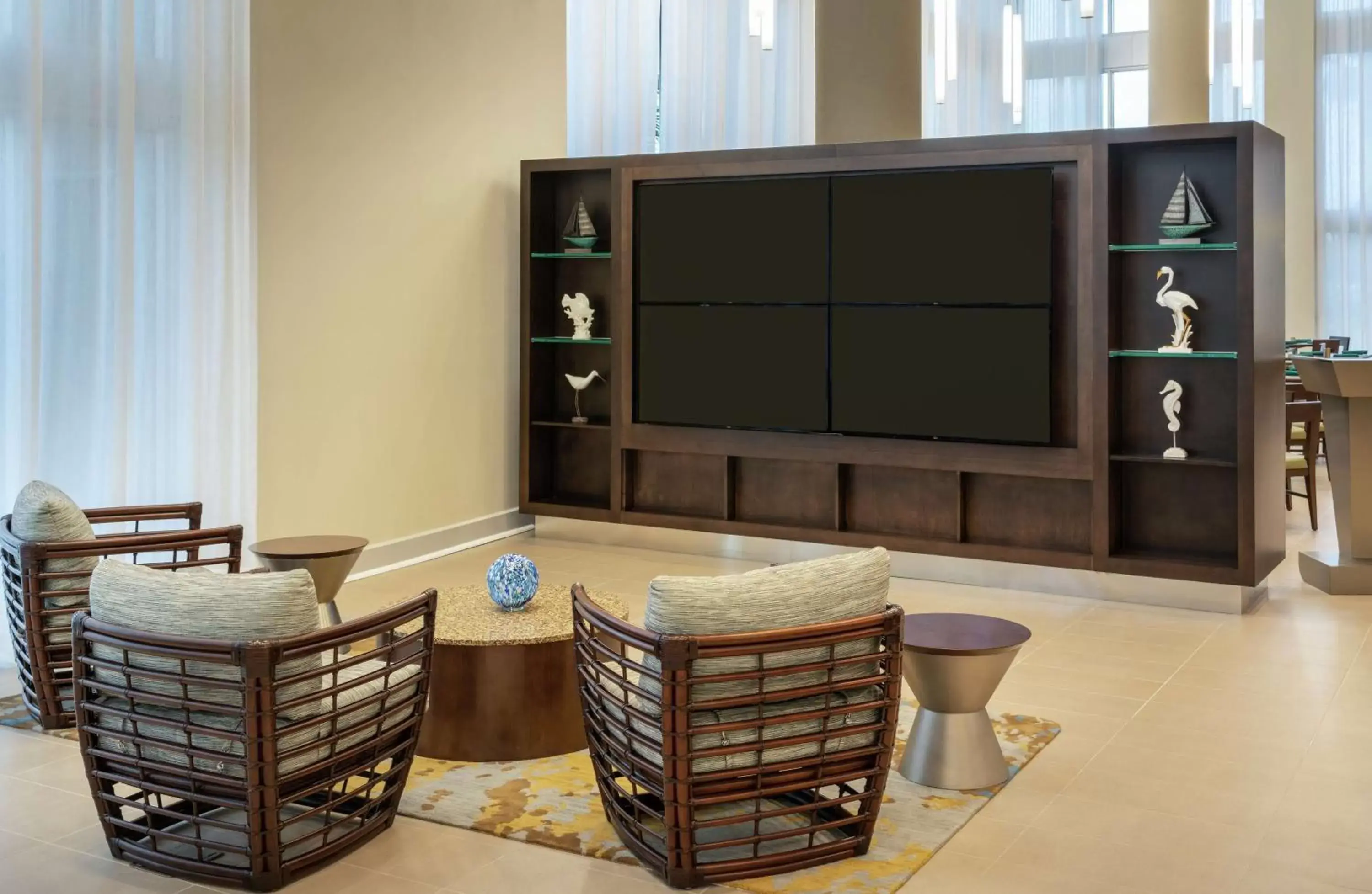 Lobby or reception in DoubleTree by Hilton Miami Doral Lobby or reception in DoubleTree by Hilton Miami Doral