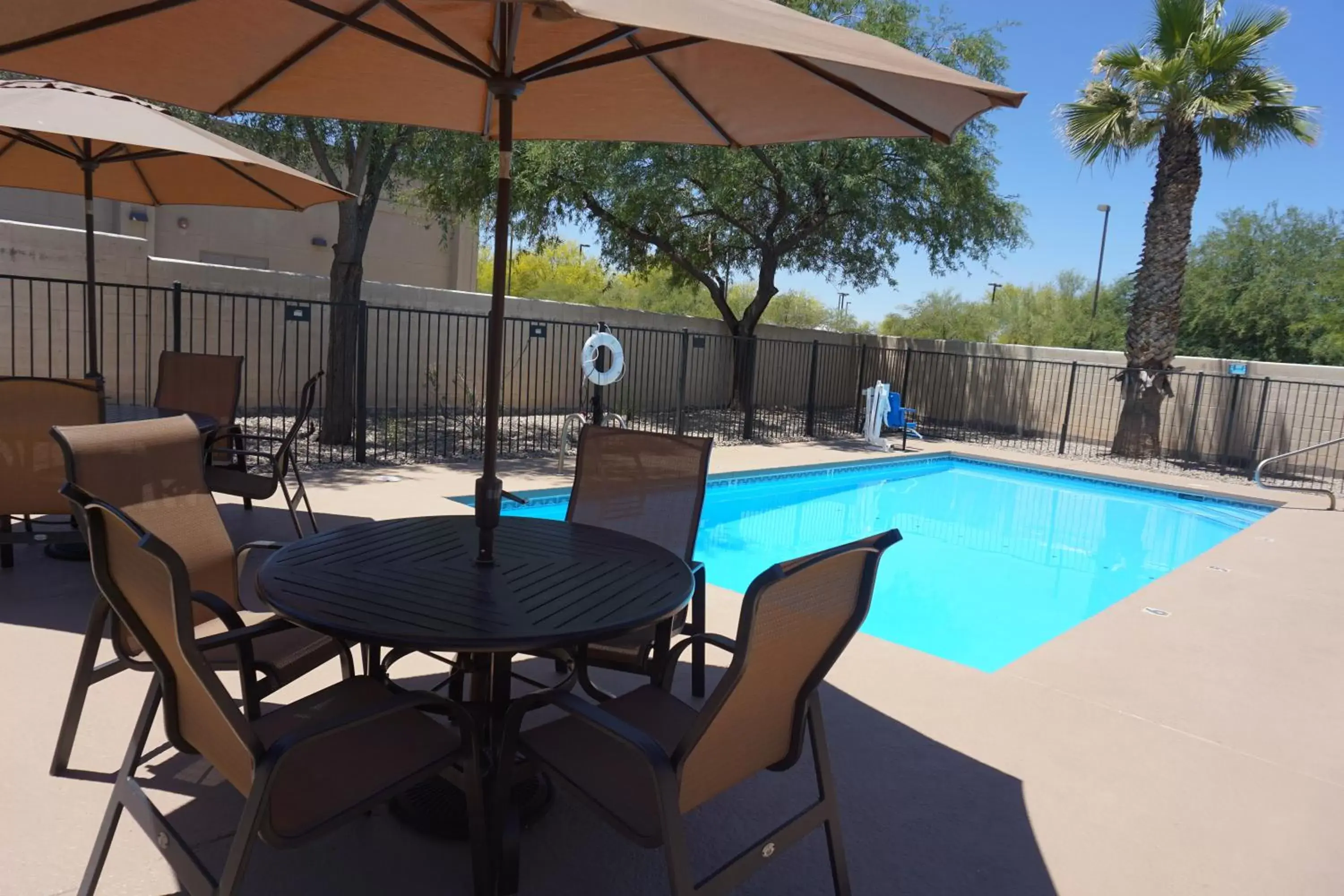 Swimming pool in Super 8 by Wyndham Casa Grande Swimming pool in Super 8 by Wyndham Casa Grande