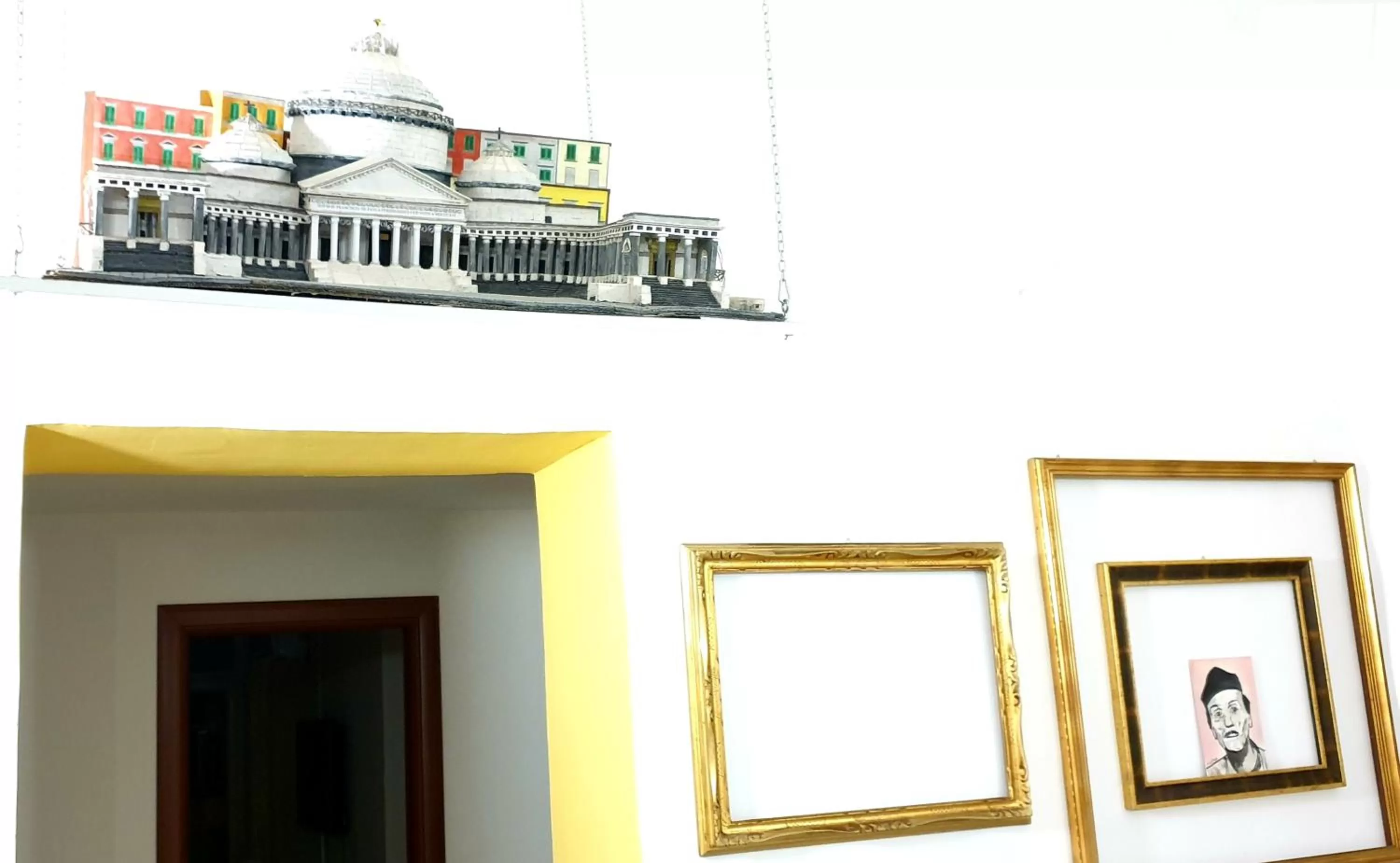 Property Building in B&B Napoli Città