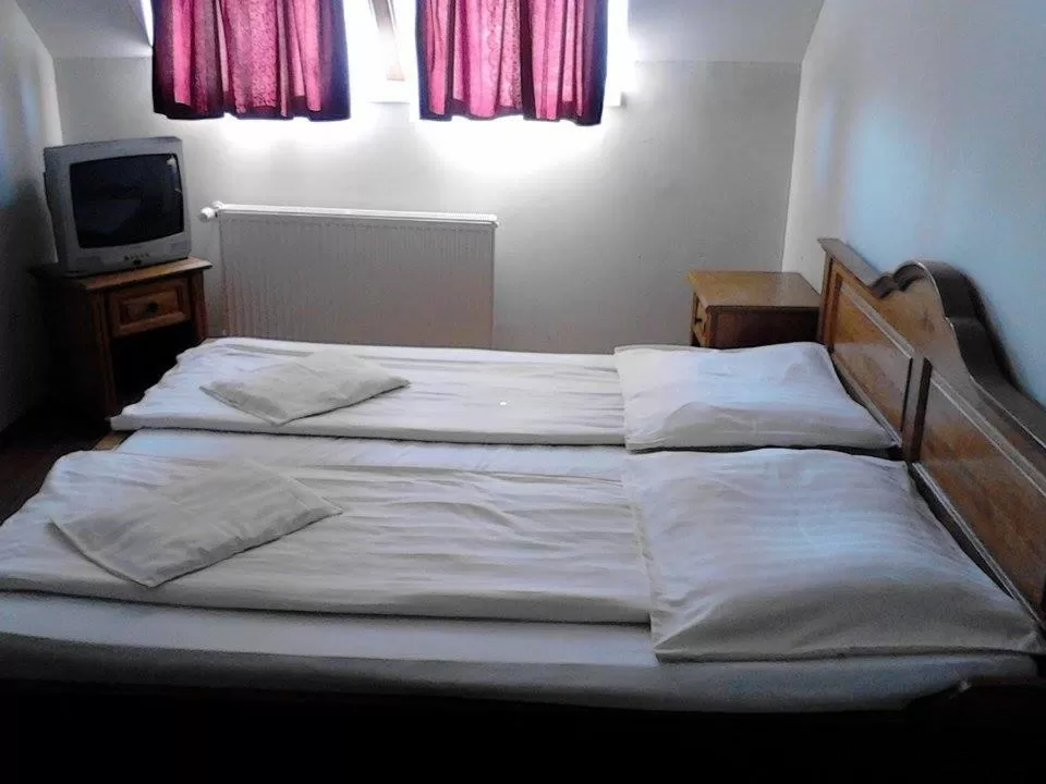 Property building, Bed in Horváthkert Panzió és Étterem