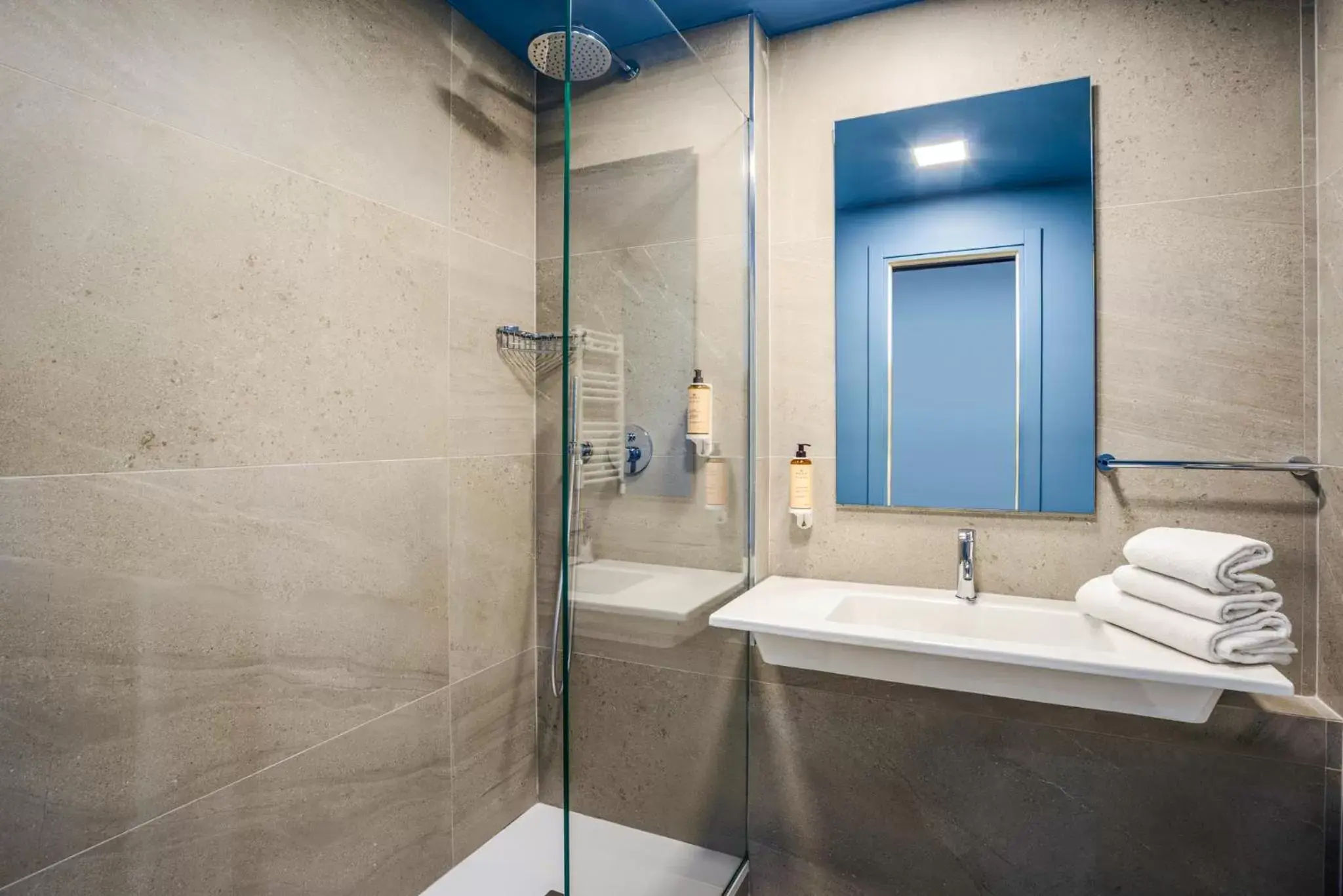 Bathroom in Mercure Milano Agrate Brianza