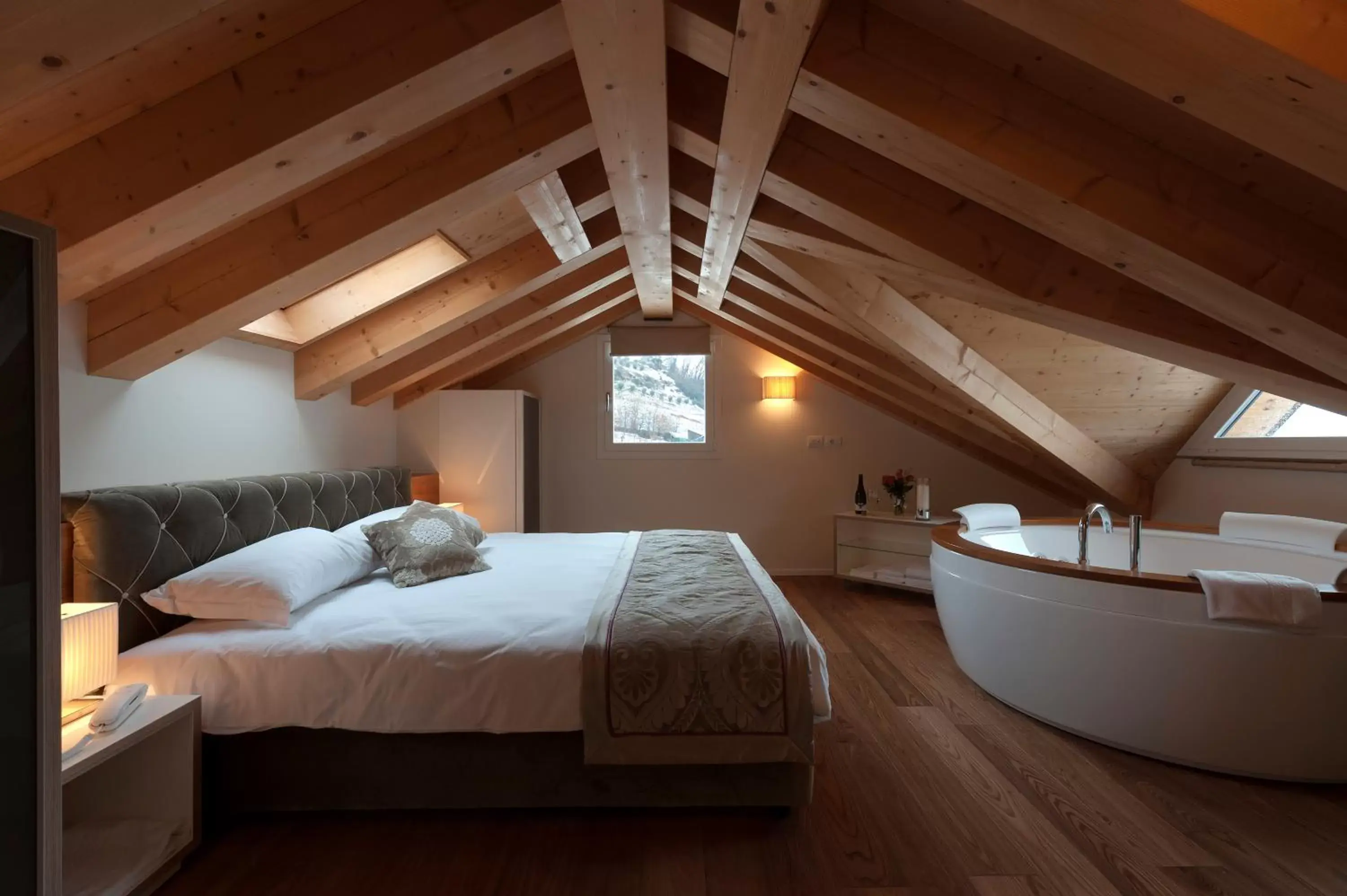 Suite in Villa del Poggio Prosecco Bike Hotel Suite in Villa del Poggio Prosecco Bike Hotel