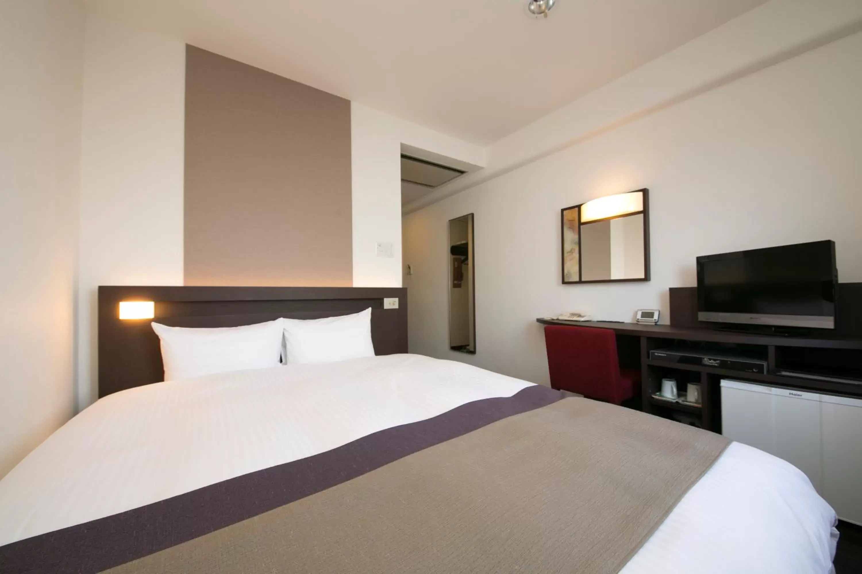 Bed in Urban Hotel Kyoto Bed in Urban Hotel Kyoto