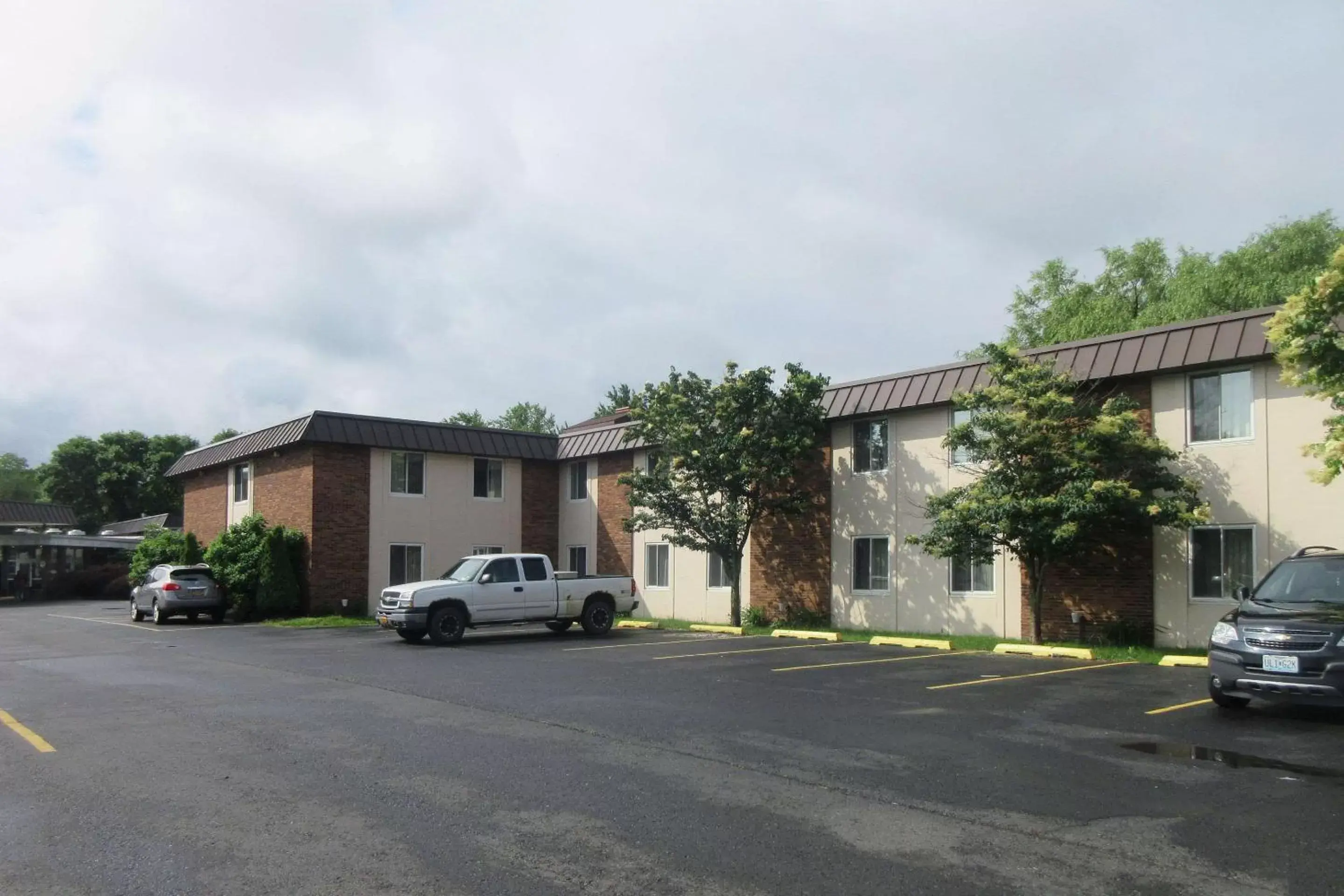 Property Building in Quality Inn & Suites Owego