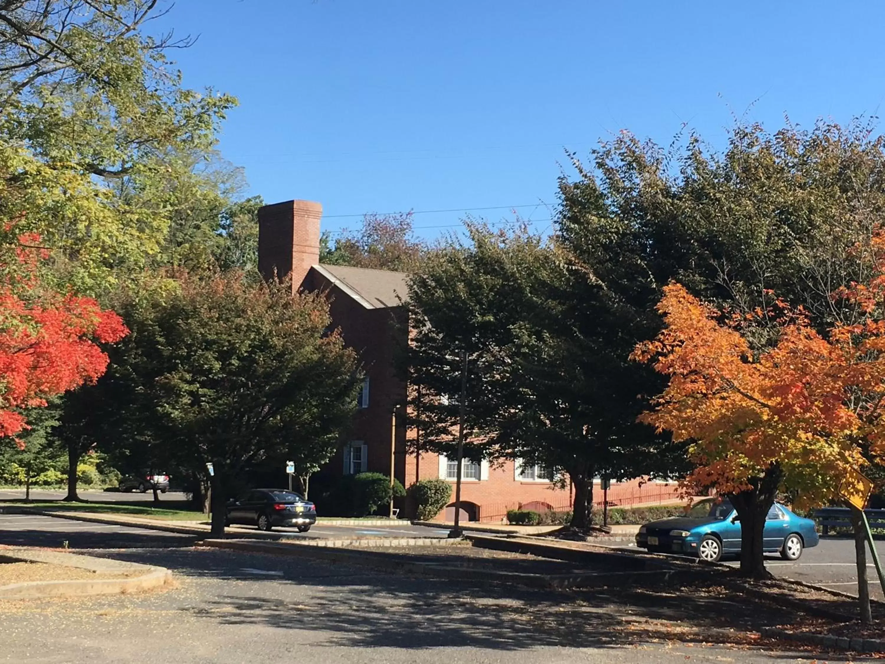 Property Building in Colts Neck Inn Hotel