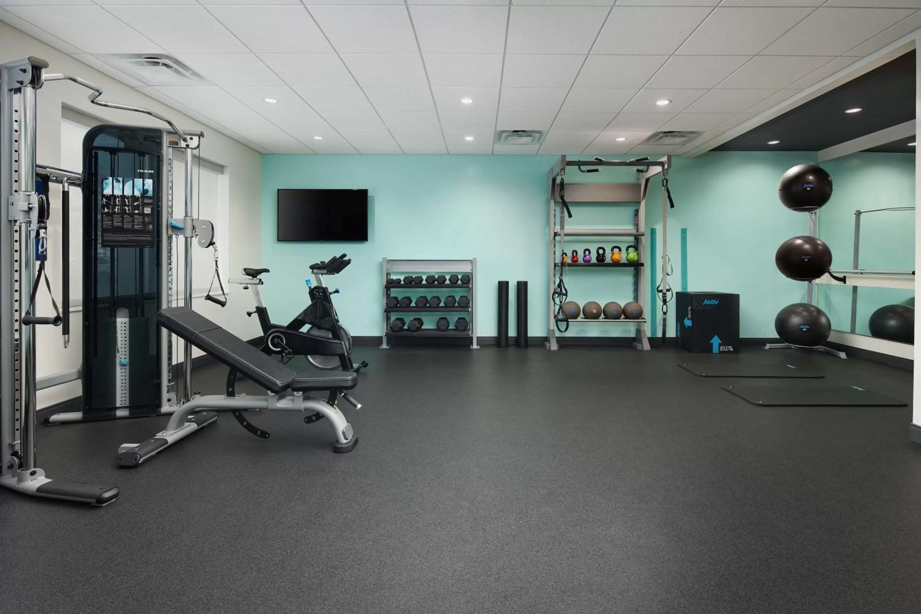 Fitness centre/facilities in Tru By Hilton Charleston Airport