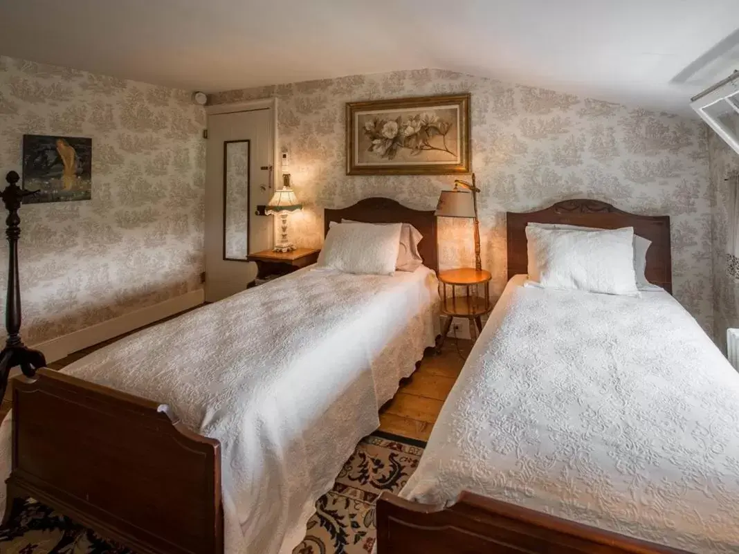 Bedroom, Bed in The Neighbour House B&B Bedroom, Bed in The Neighbour House B&B