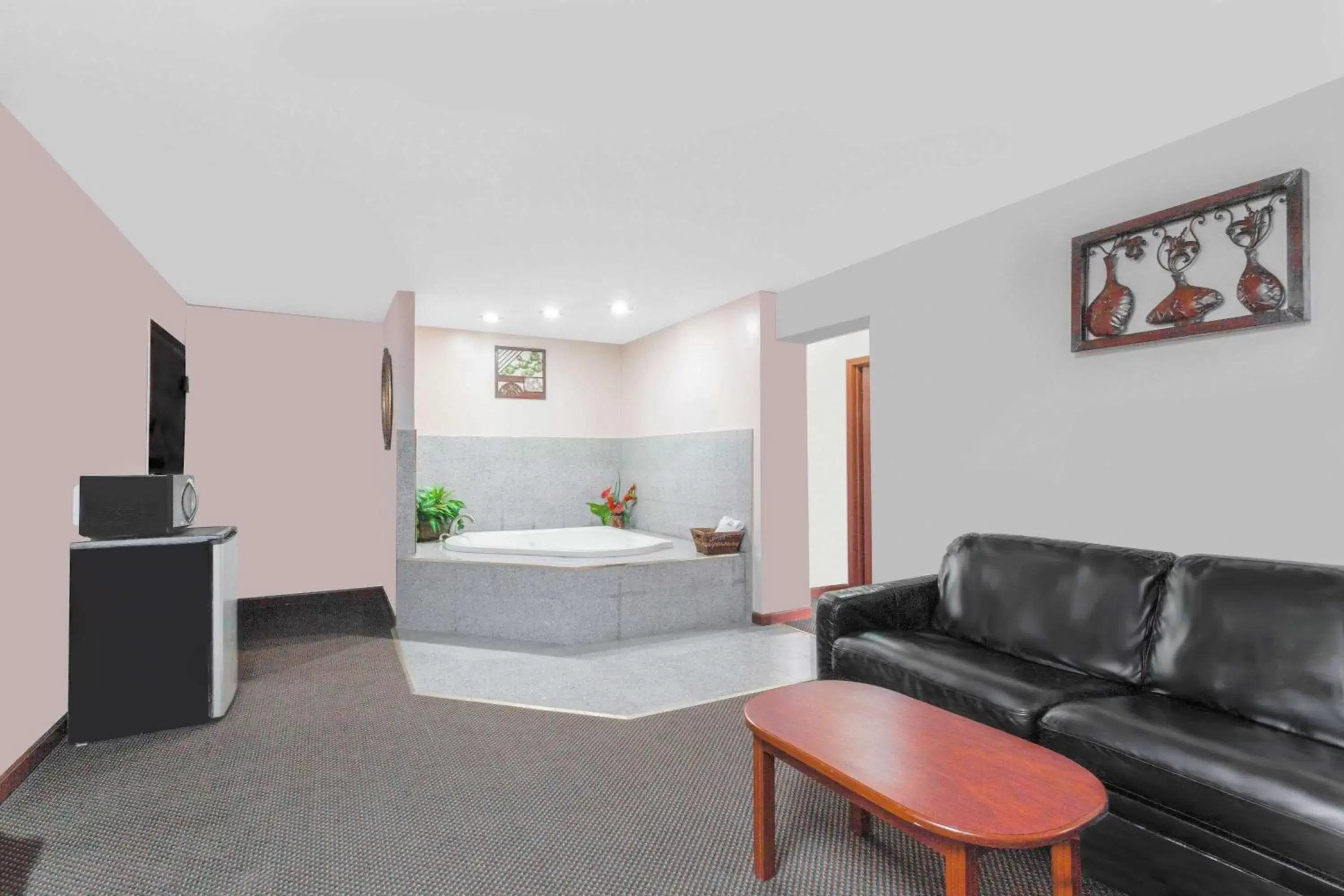 Photo of the whole room, Seating Area in Days Inn by Wyndham Wurtsboro