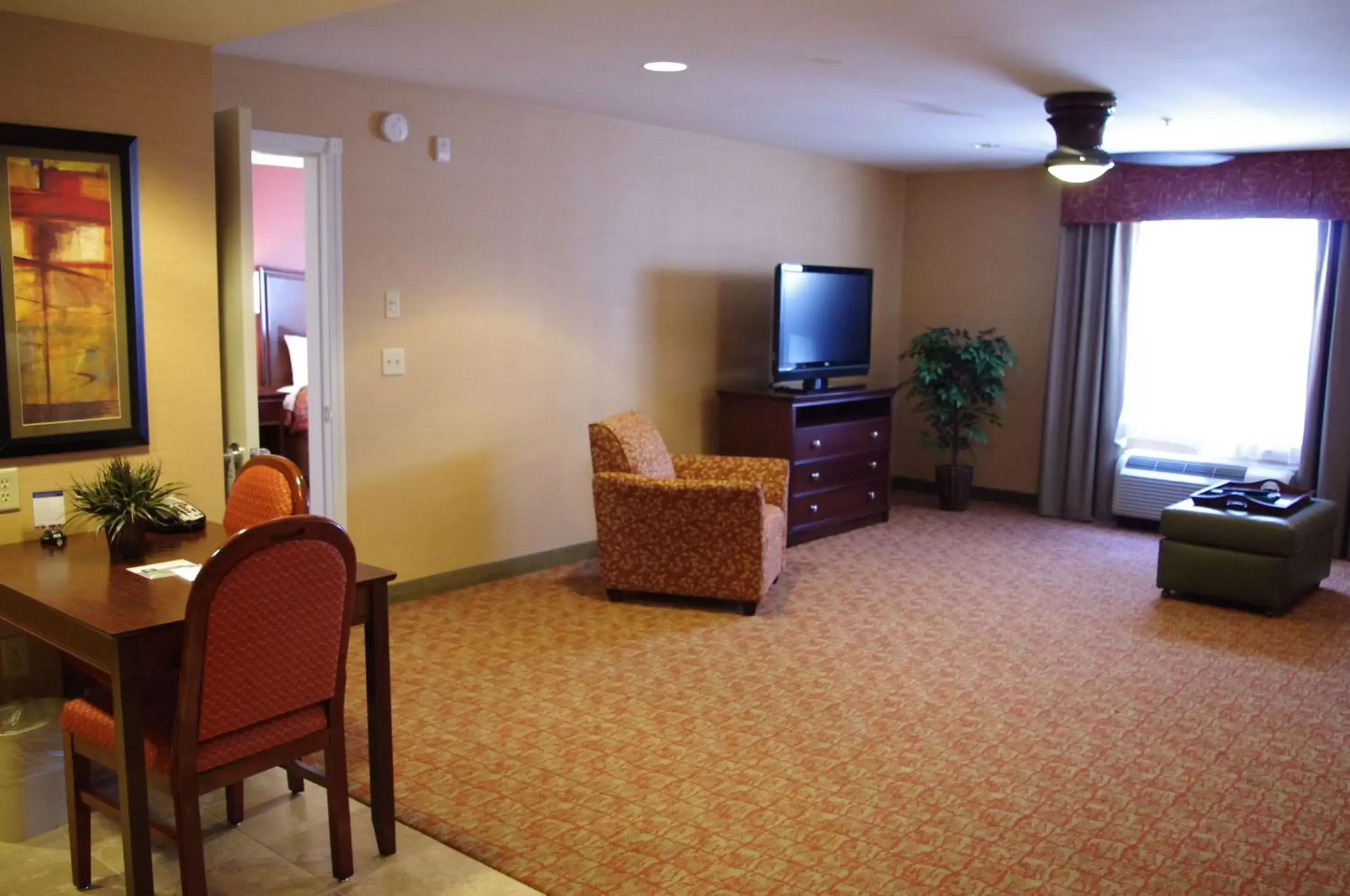 Living room, TV/Entertainment Center in Homewood Suites - Rock Springs