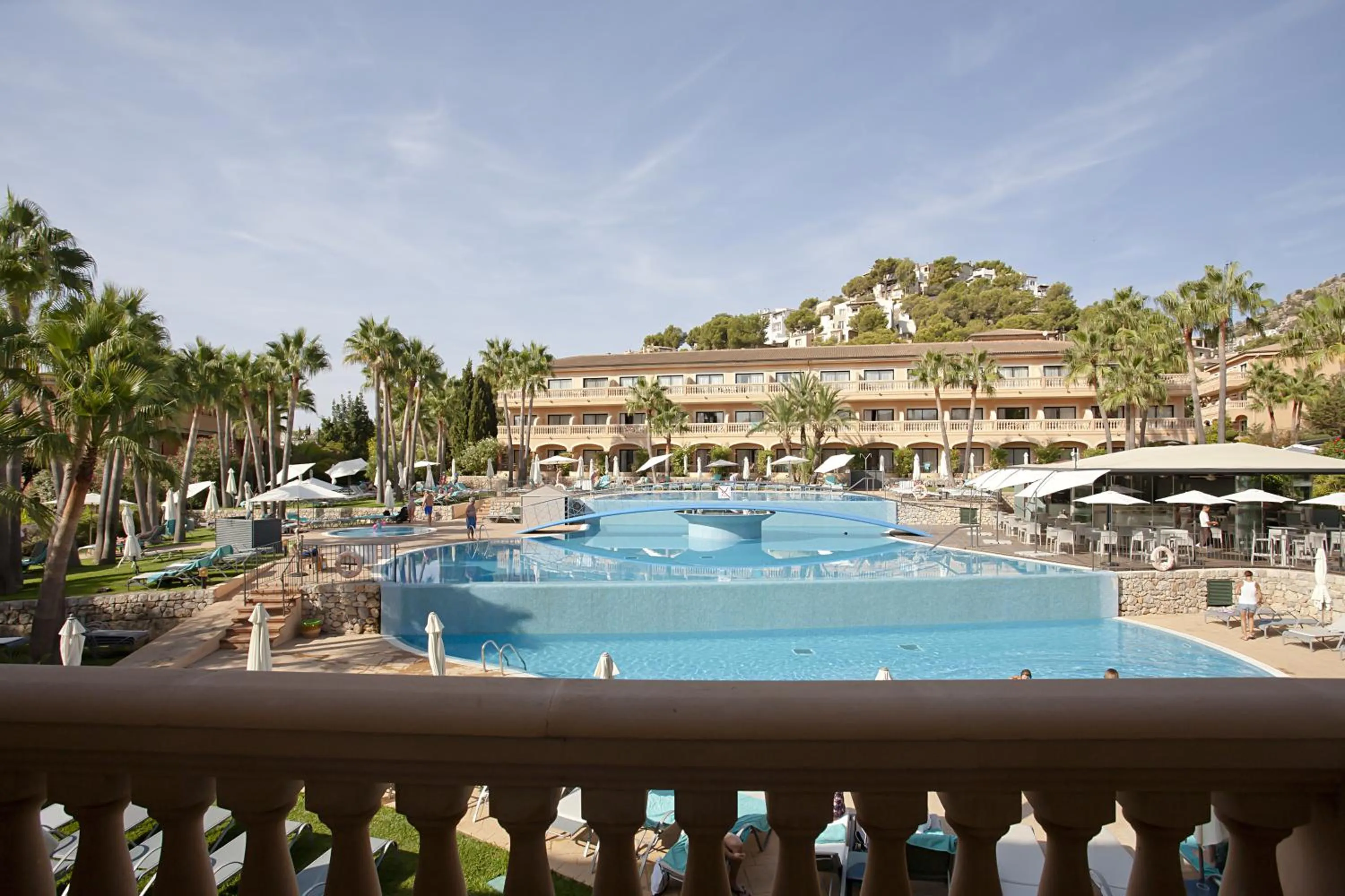Swimming pool in Mon Port Hotel & Spa