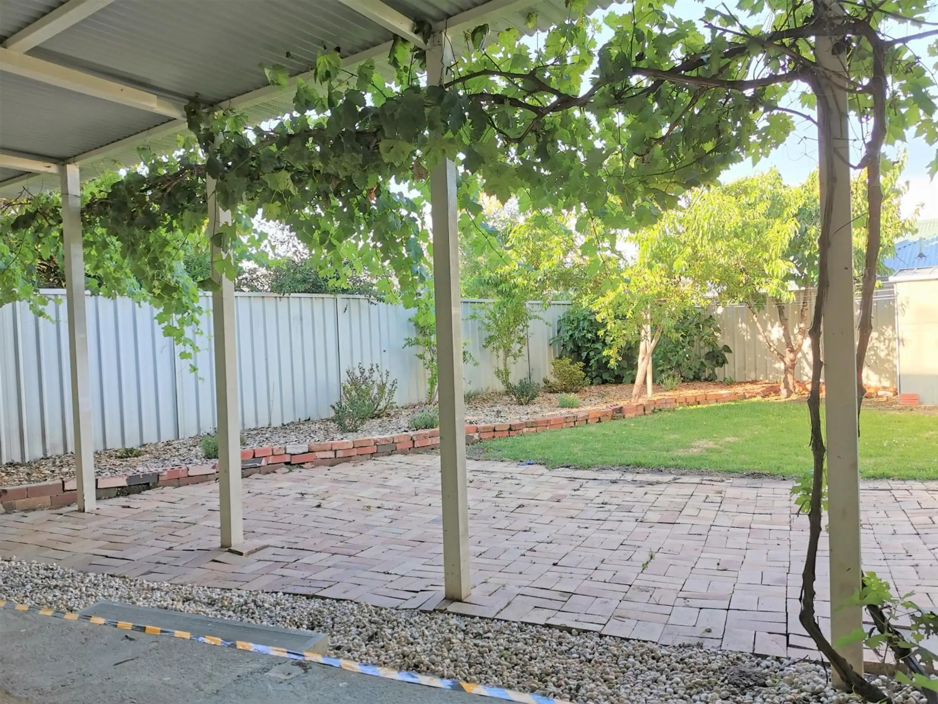 Garden in Bathurst Explorers Motel