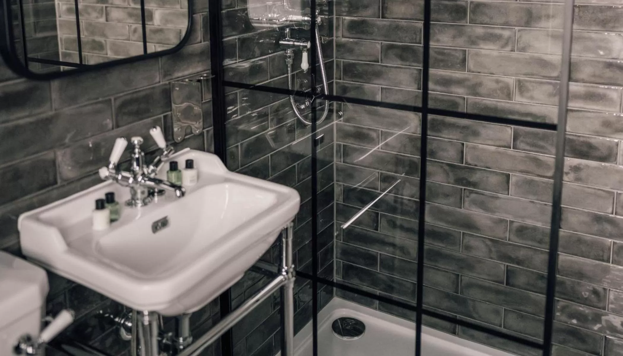 Bathroom in The Kirkwall Hotel