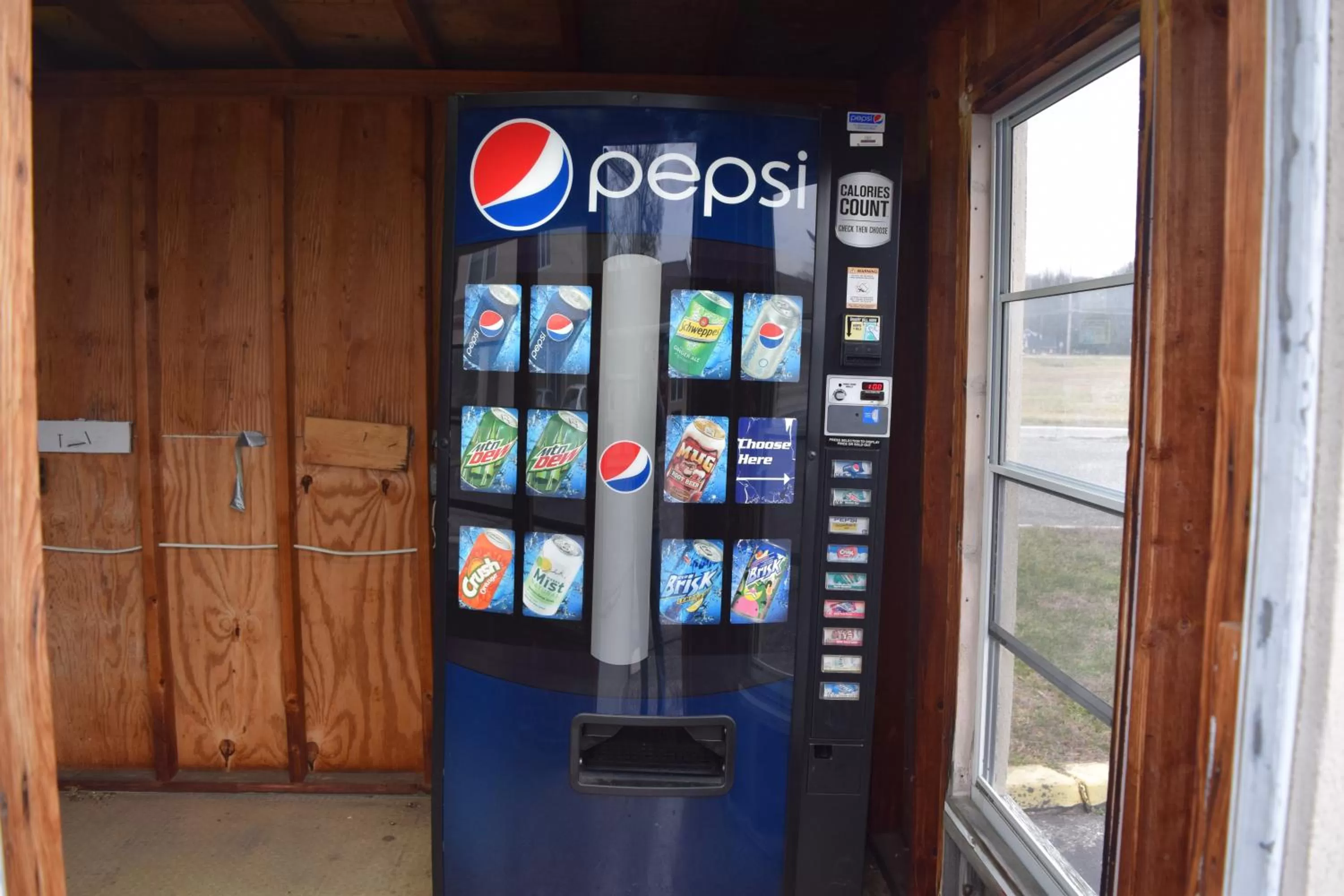 Drinks in White Oaks Motel Pennsville/Carneys Point