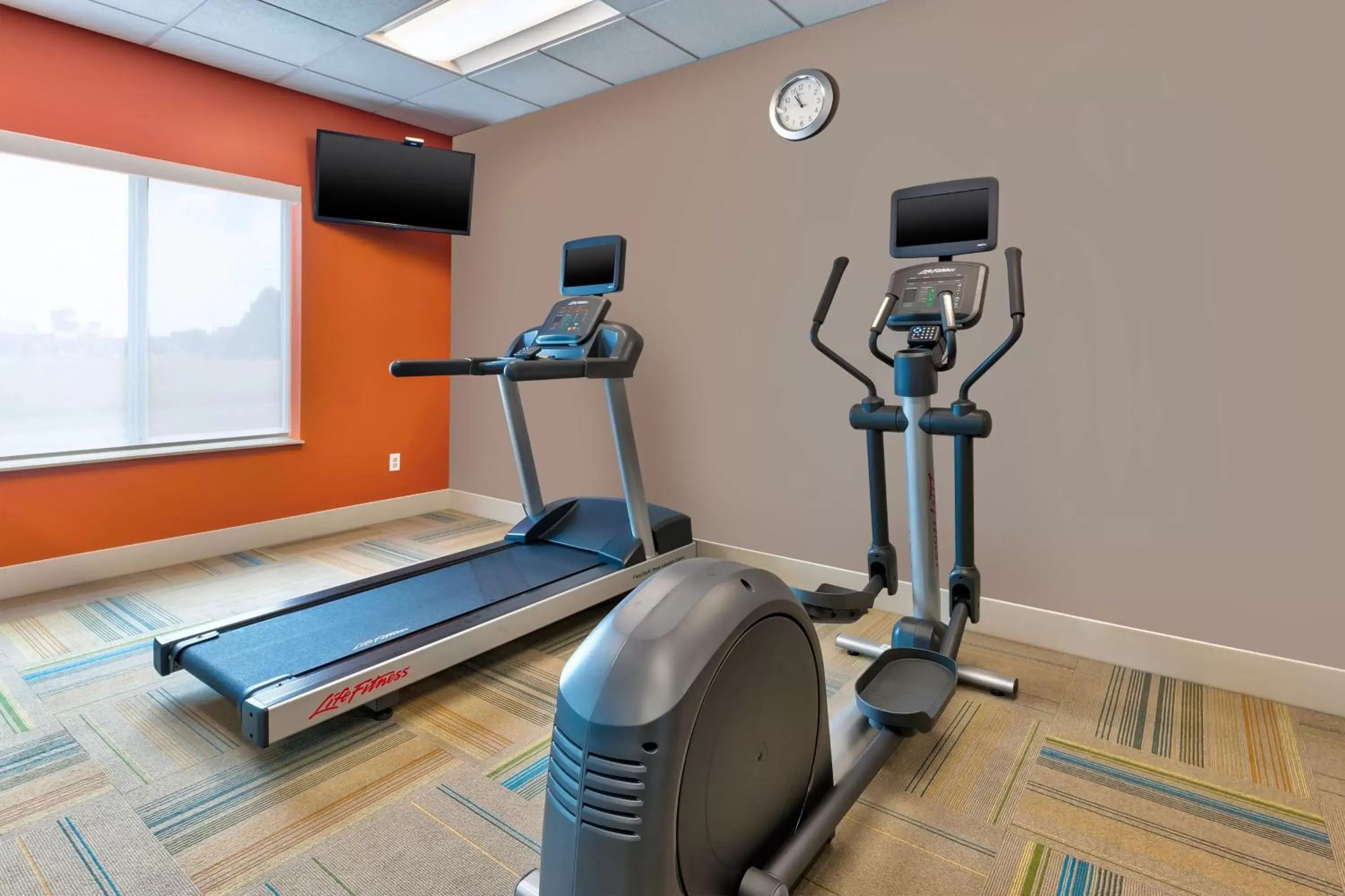 Fitness centre/facilities, Fitness Center/Facilities in Holiday Inn Express & Suites - Effingham, an IHG Hotel