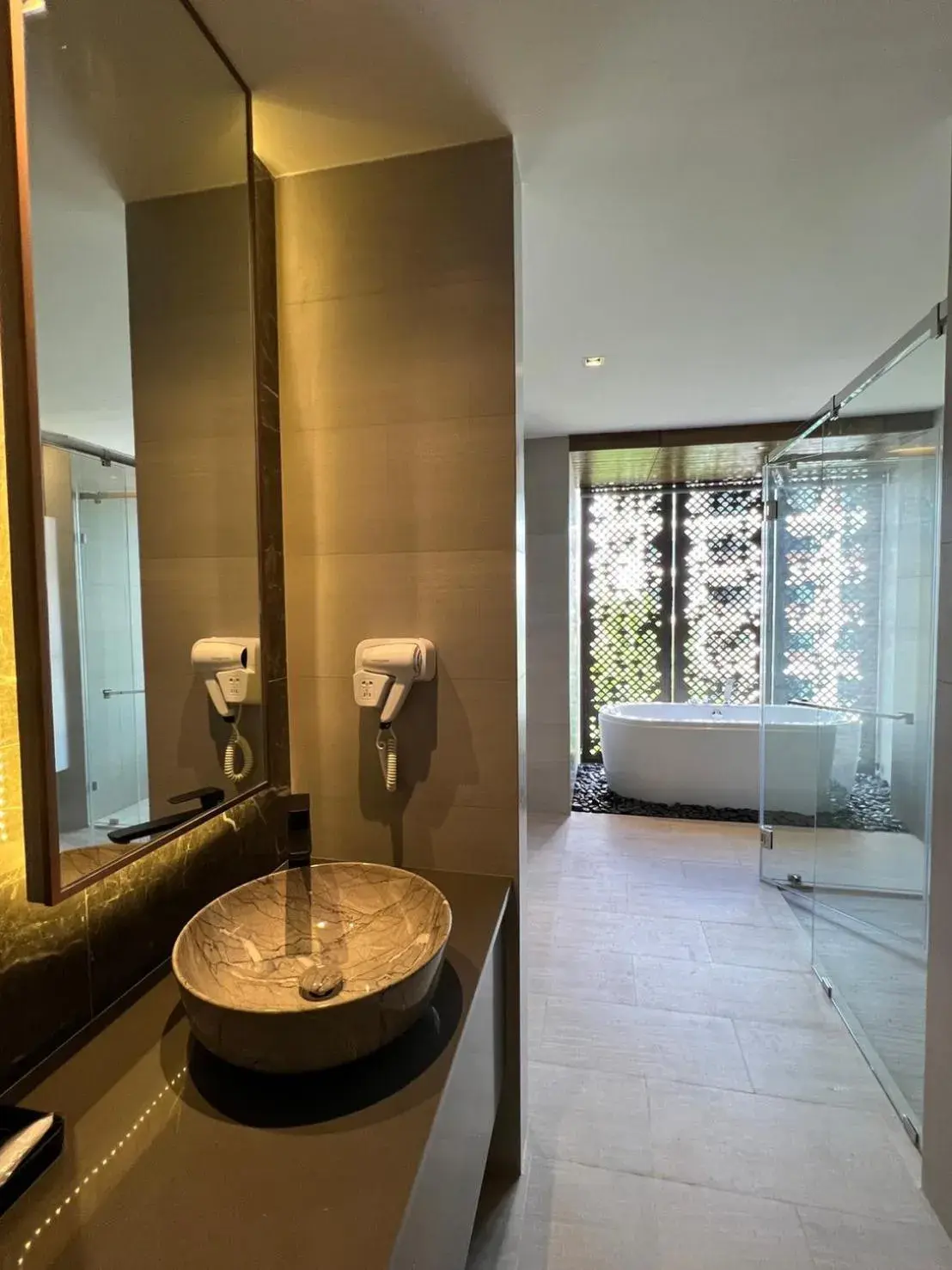 Bathroom in Fifth Pattaya Jomtien By Shiwalai Int Bathroom in Fifth Pattaya Jomtien By Shiwalai Int