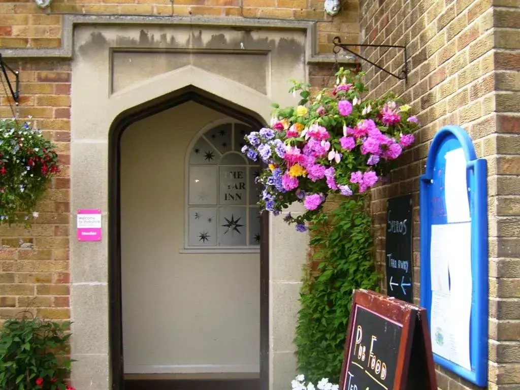 Property building in The Star Inn