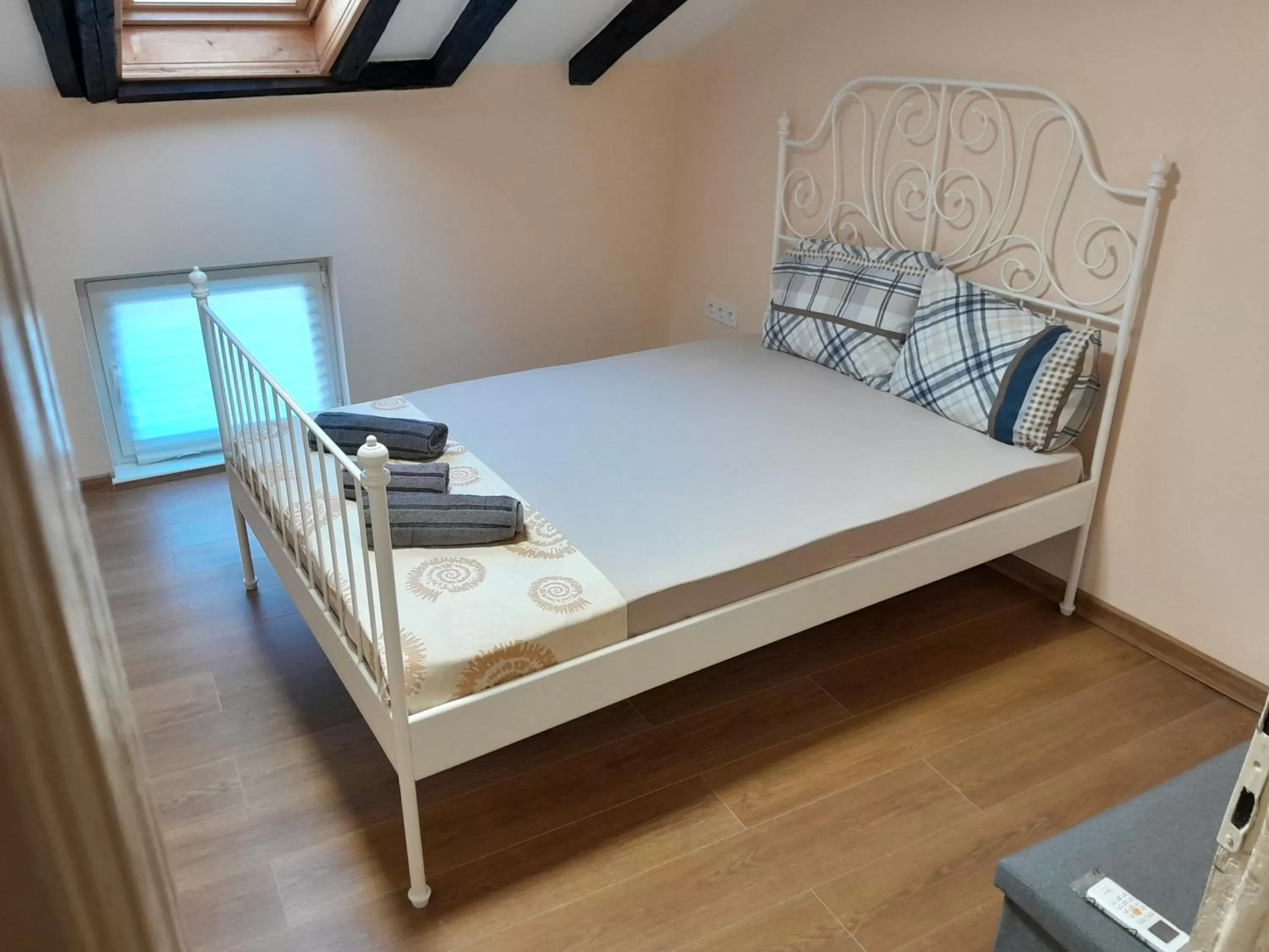 Bed in HANCHO SevenUps - KAPANA Plovdiv Center