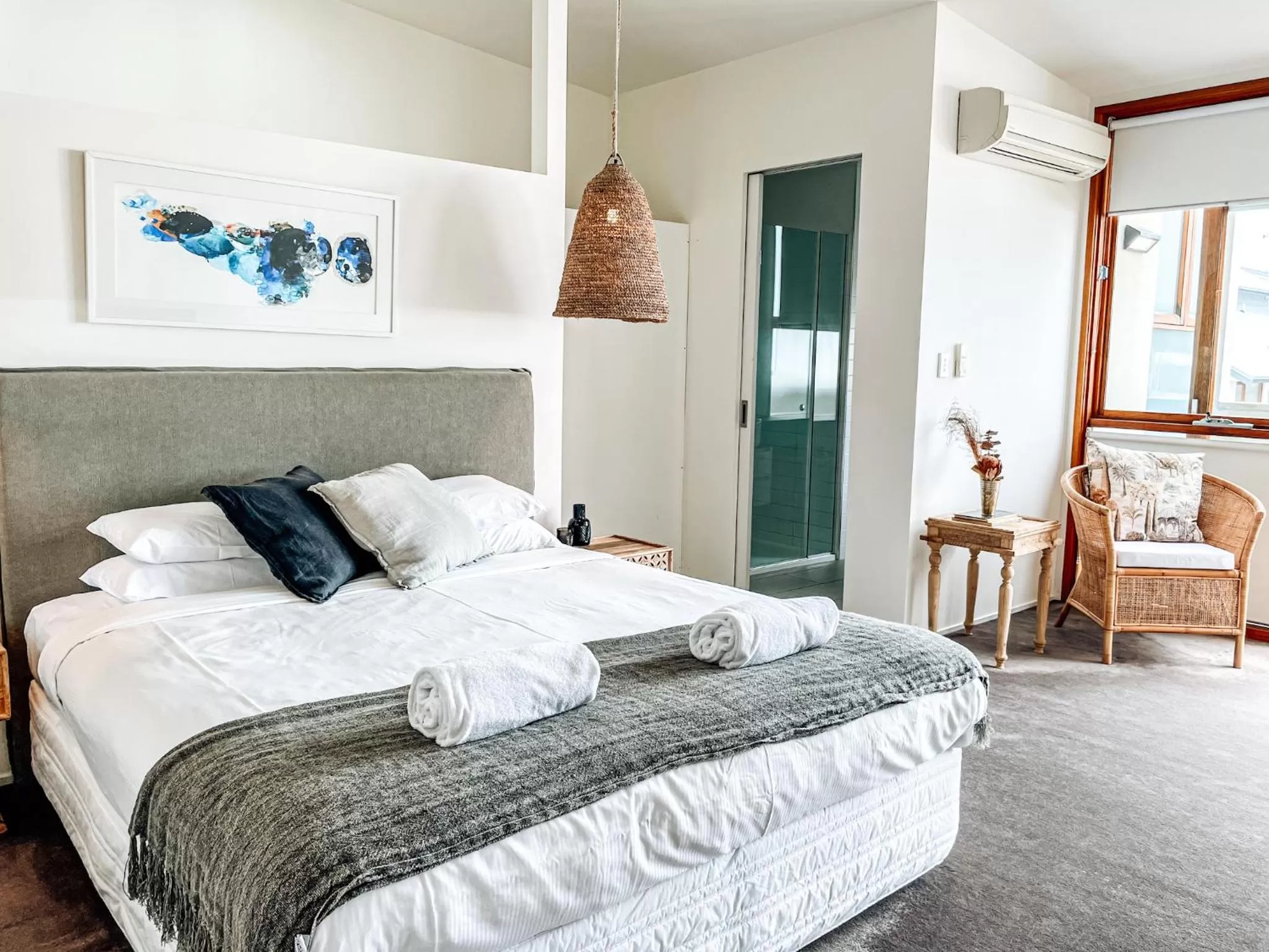 Balcony/Terrace, Bed in Byron Butter Factory Apartments