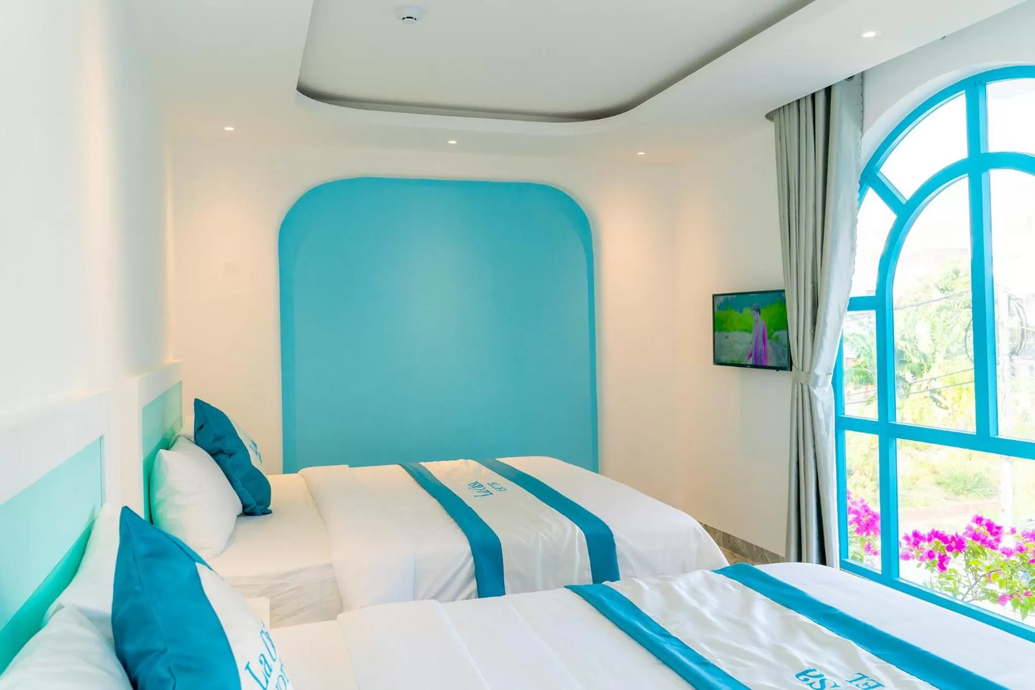 Bed in La Casa Boutique Hotel