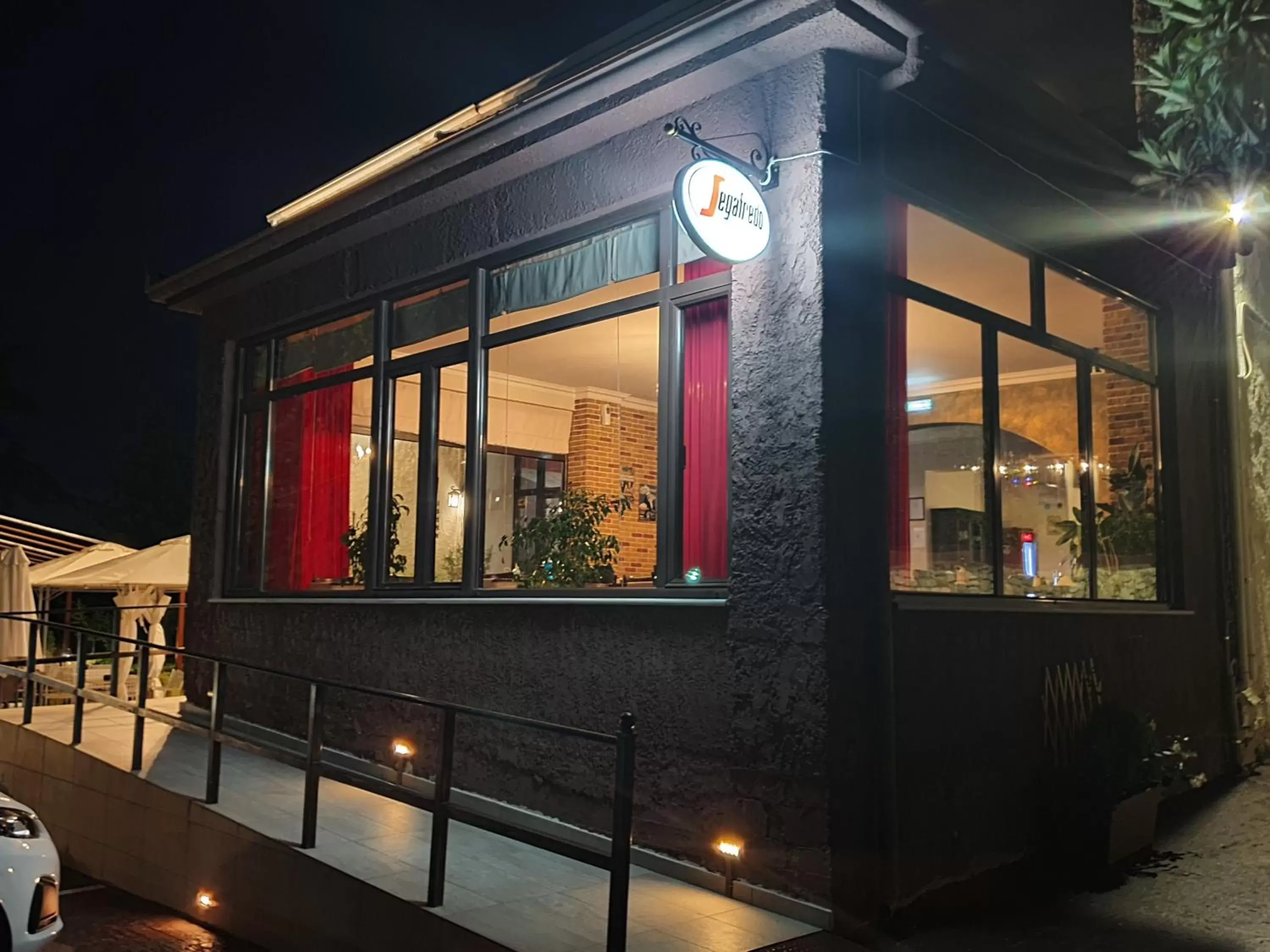 Restaurant/places to eat in Theatro Hotel Odysseon Restaurant/places to eat in Theatro Hotel Odysseon