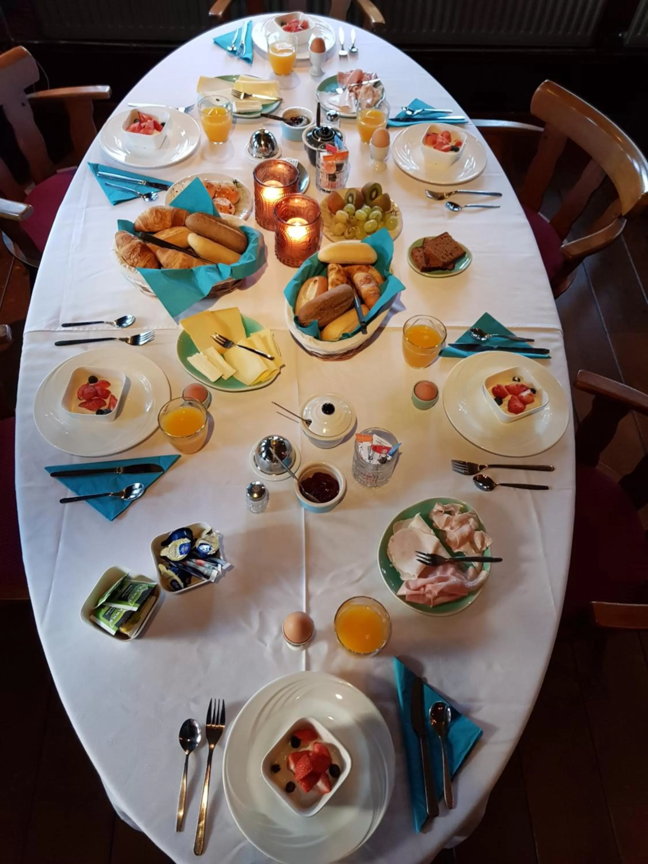 Continental breakfast in B&B Het Ruime Sop