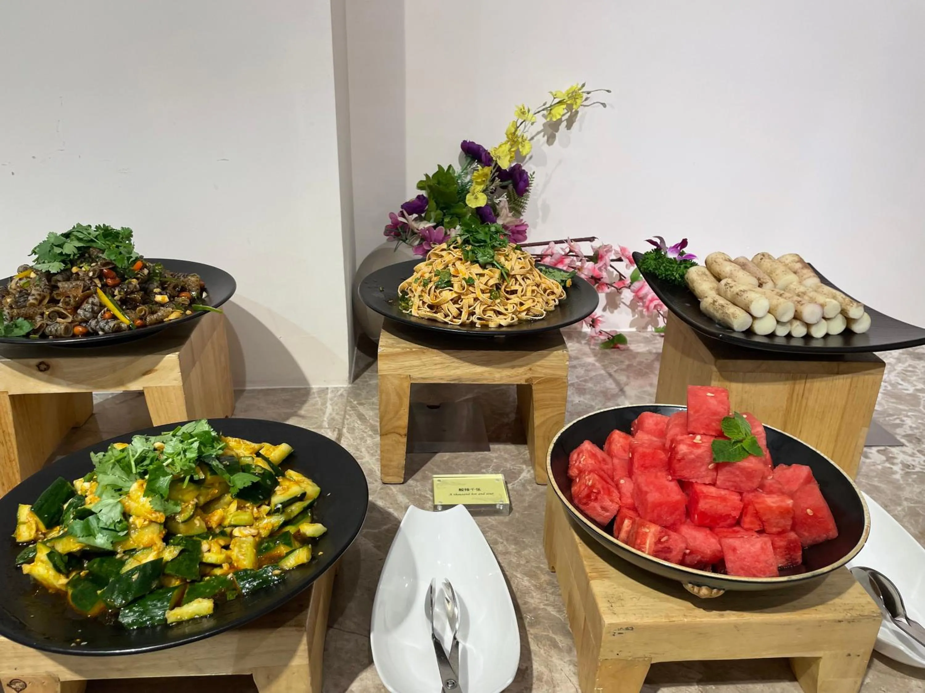 Food and drinks in Bridal Tea House Hotel