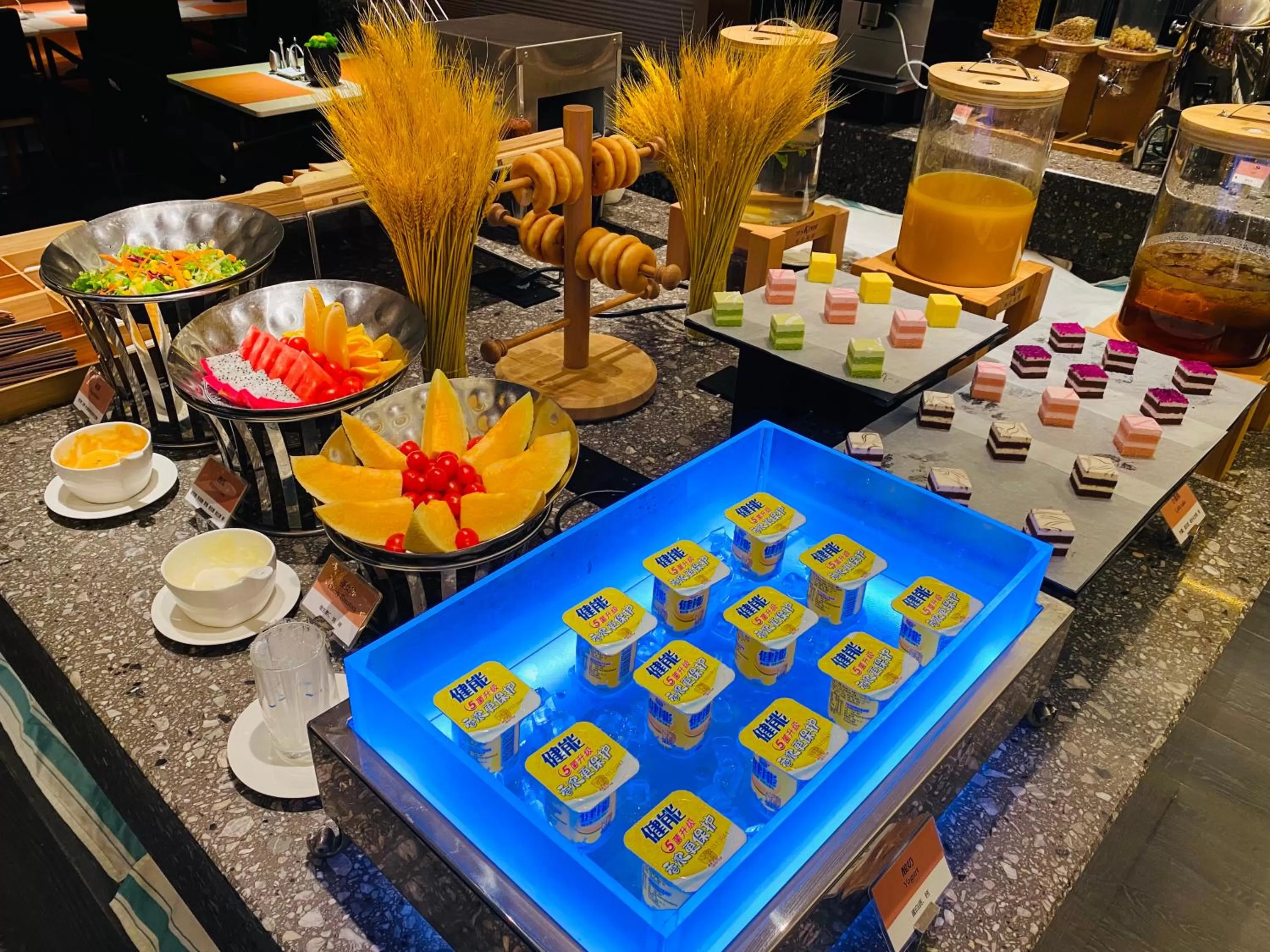 Food and drinks in Paco Hotel Canton Tower Pazhou