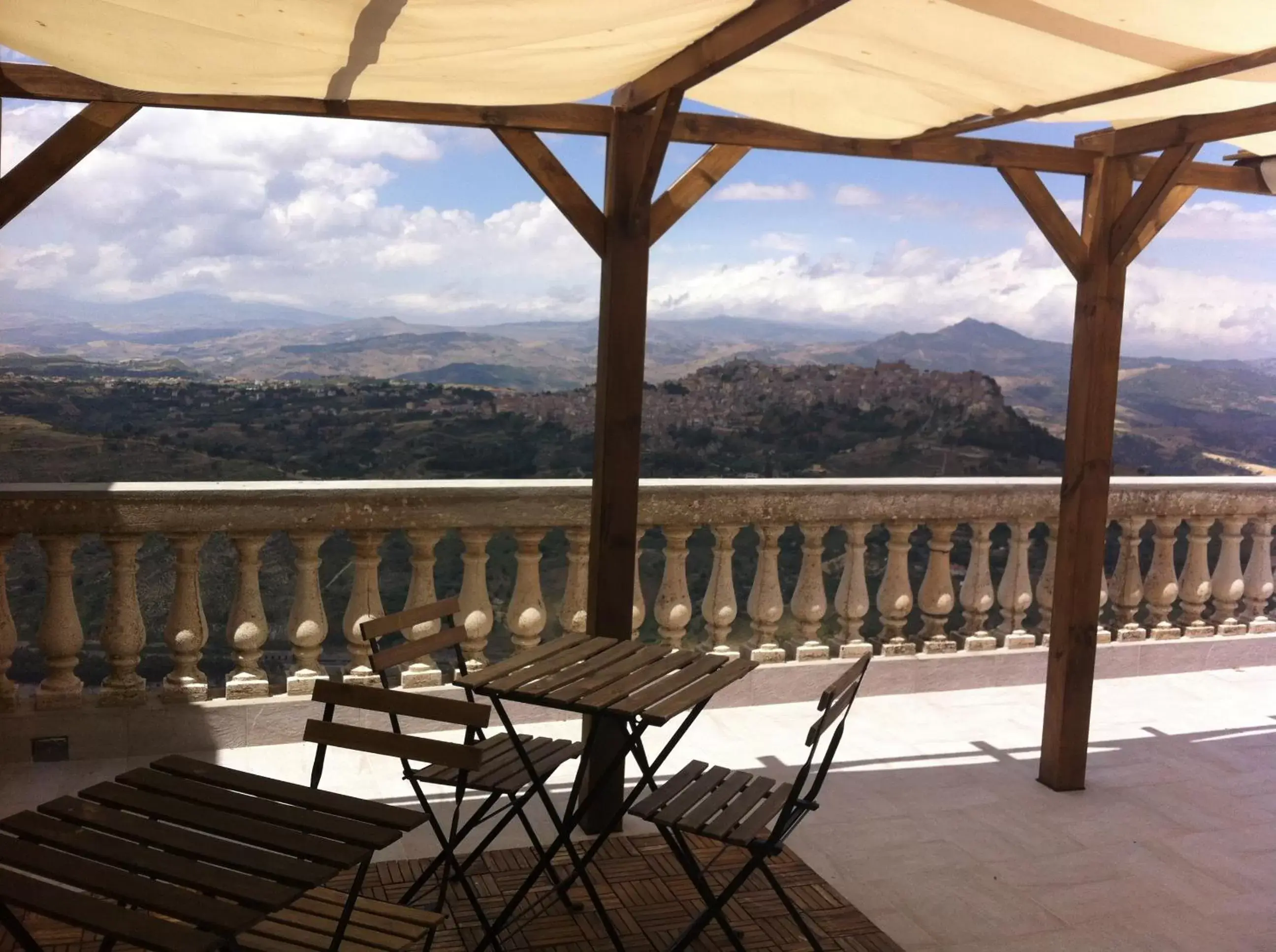 Solarium, Mountain View in Enna Inn Centro