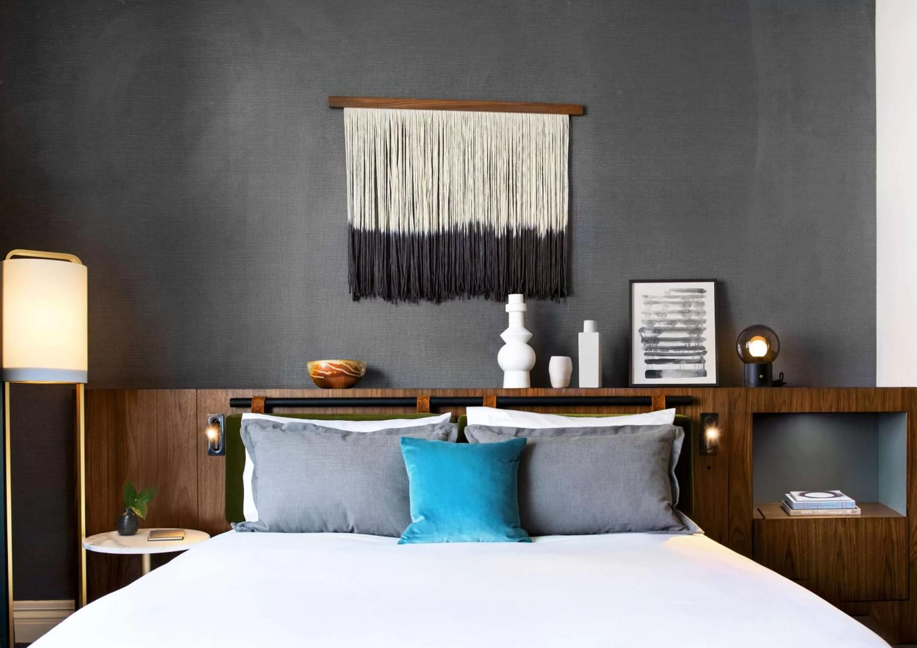 Other, Bed in The Alexis Royal Sonesta Hotel Seattle