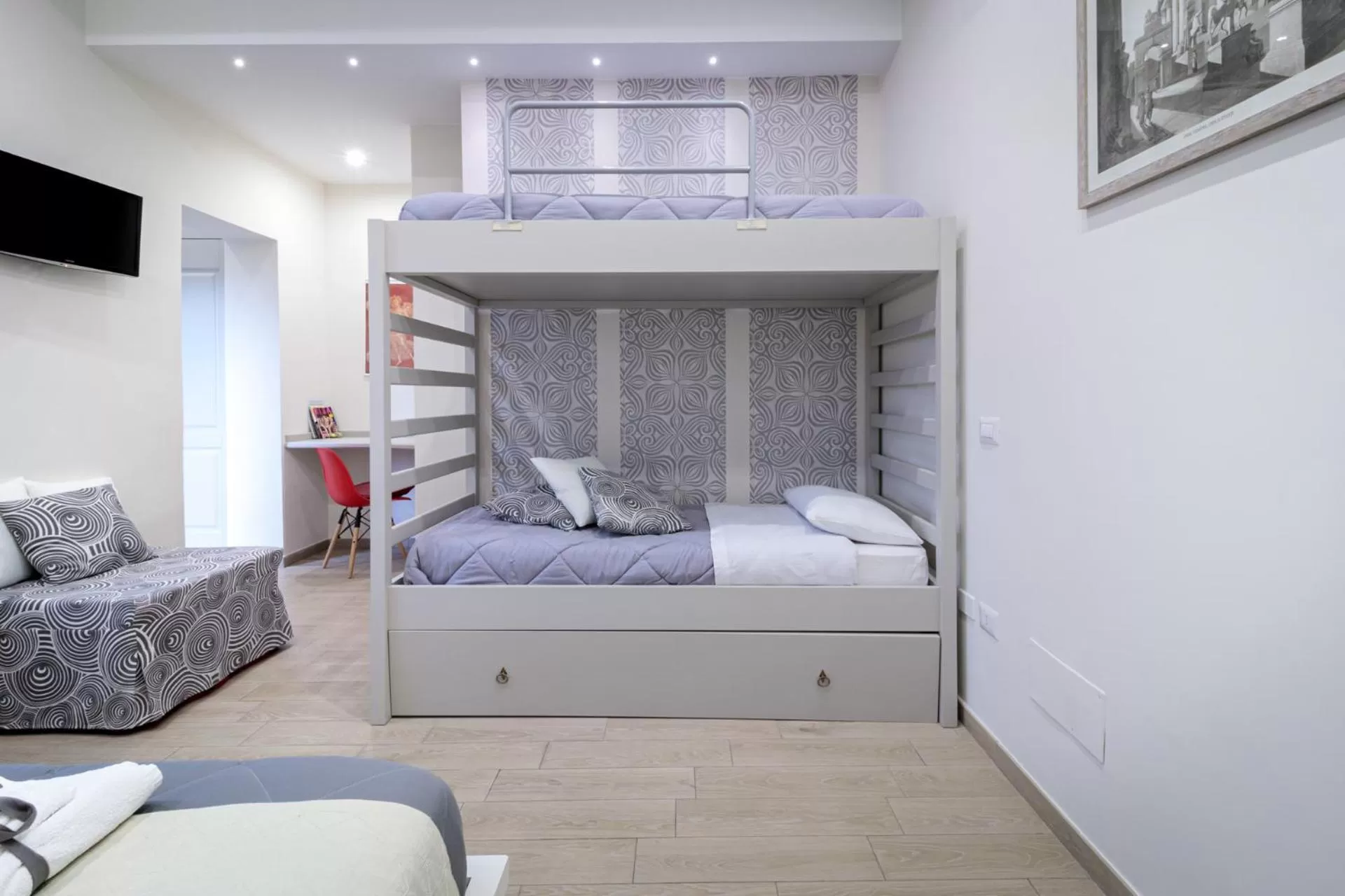 bunk bed, Bed in Nolana '86