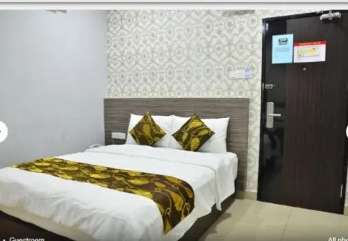 Bed in D'Metro Hotel