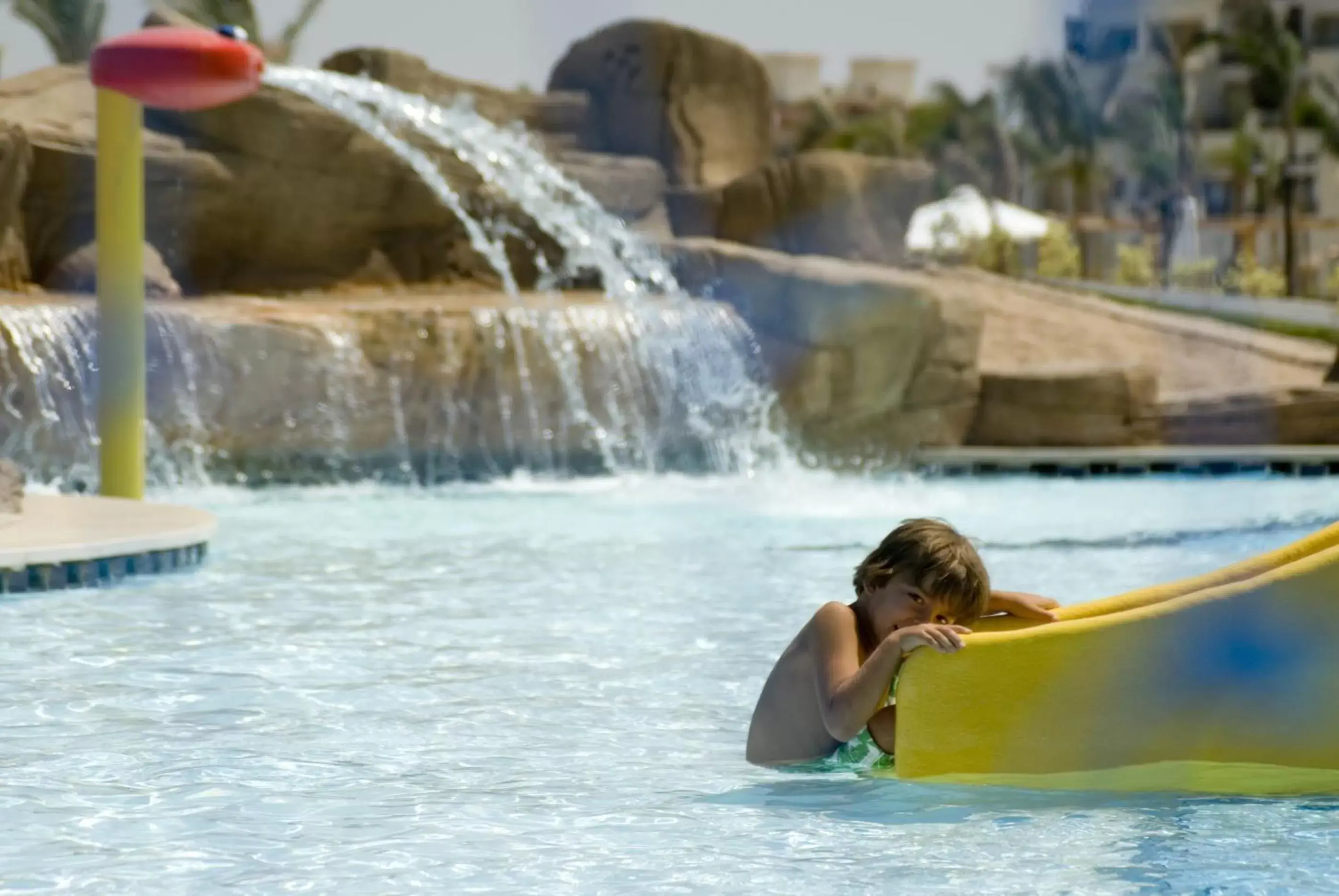 Swimming Pool in Steigenberger Aldau Beach Hotel