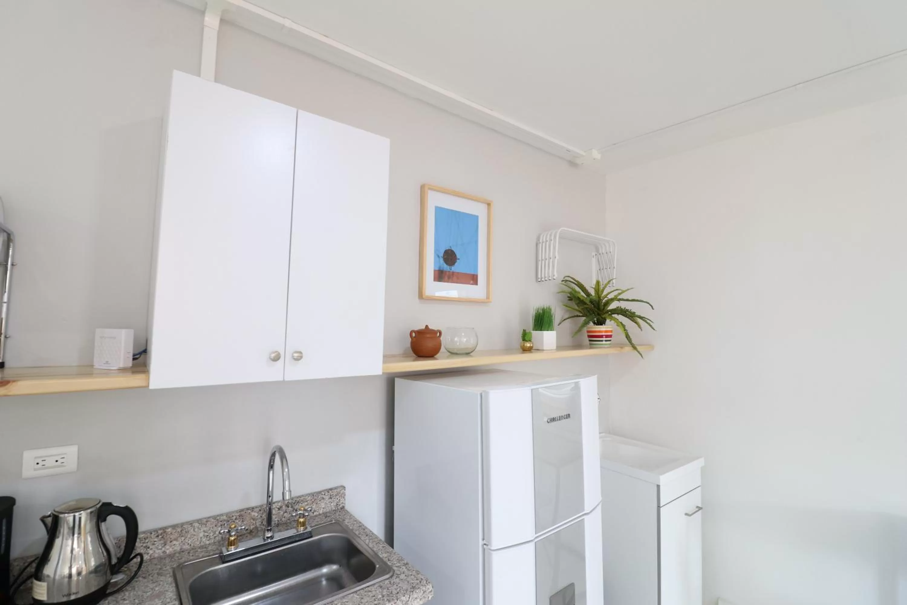 Kitchen or kitchenette, Kitchen/Kitchenette in 554 Apartments