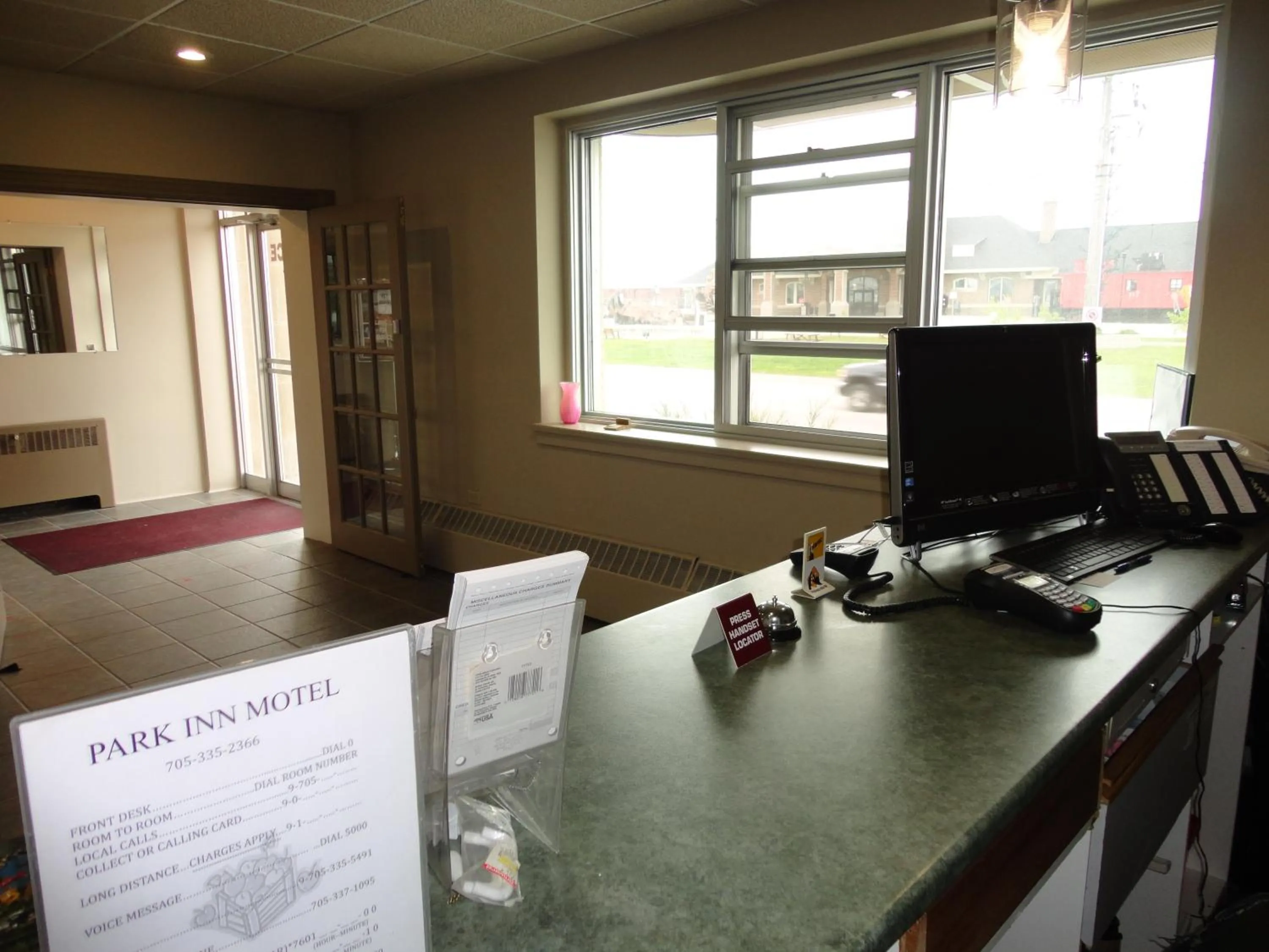 Lobby or reception in Canadas Best Value Inn Kapuskasing