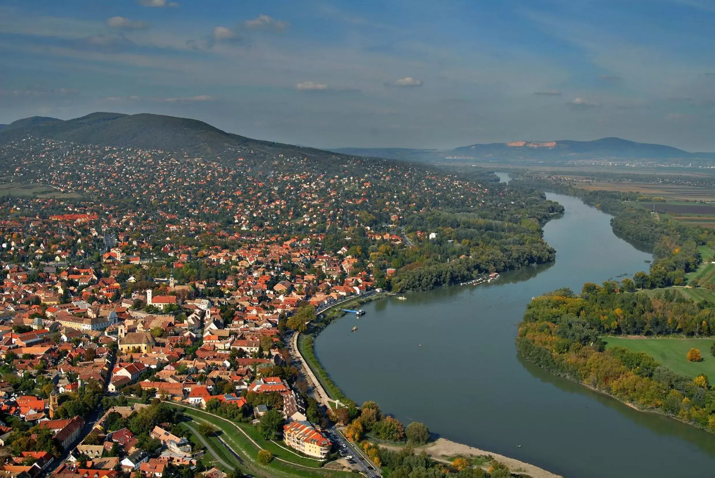 Natural landscape, Bird's-eye View in Attila Hotel